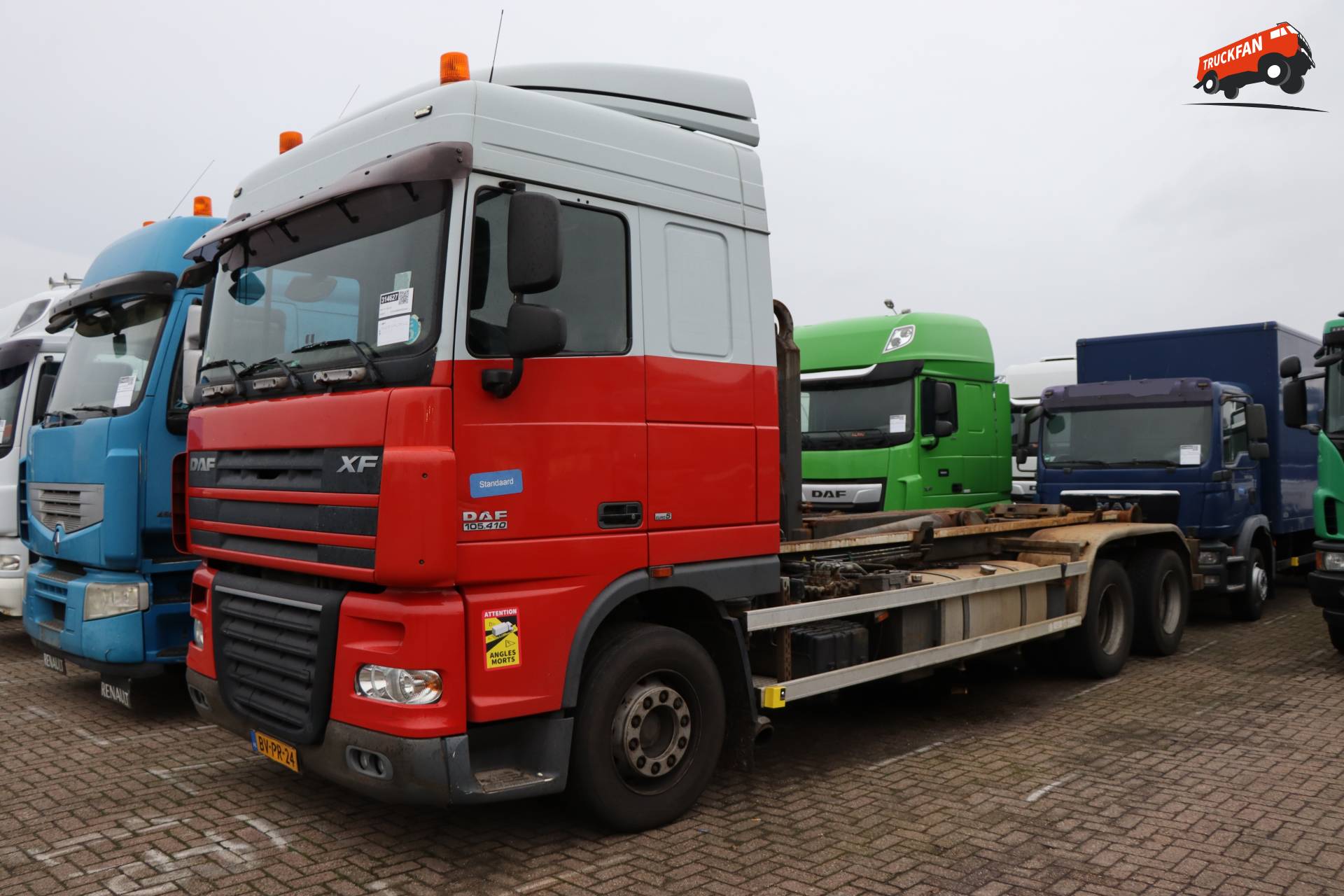 DAF XF105