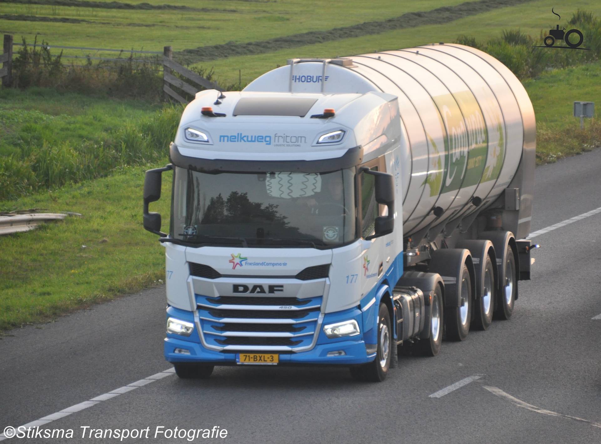DAF XD