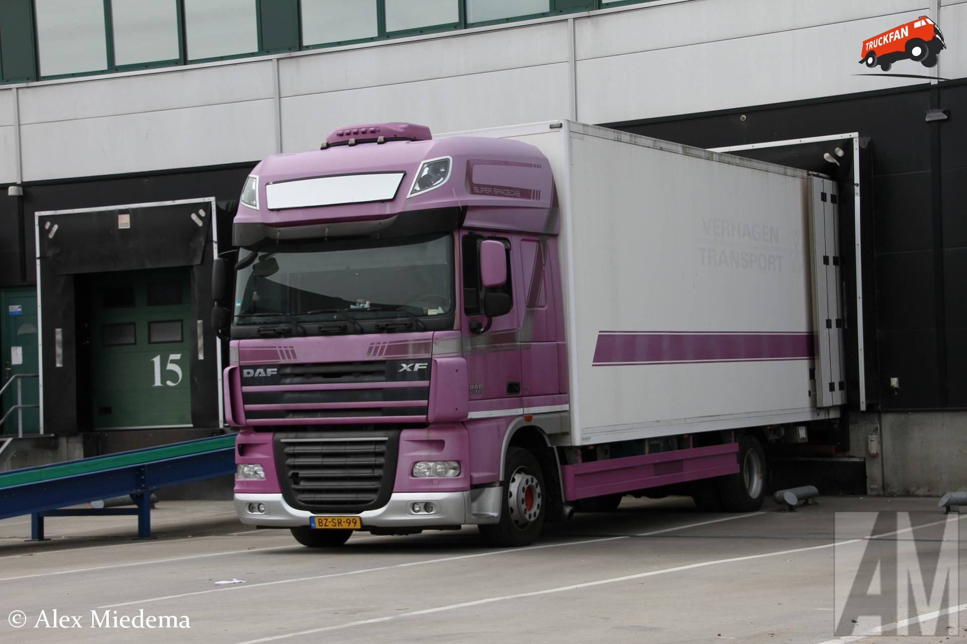 DAF XF105