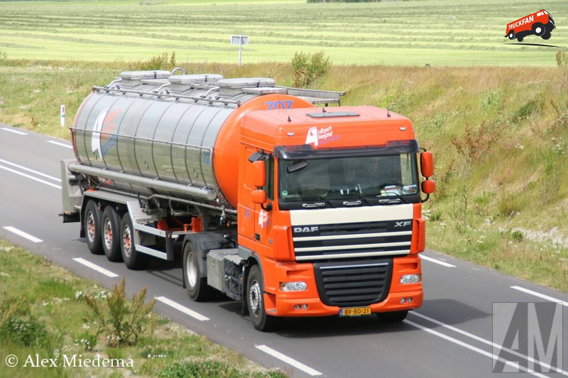 DAF XF105
