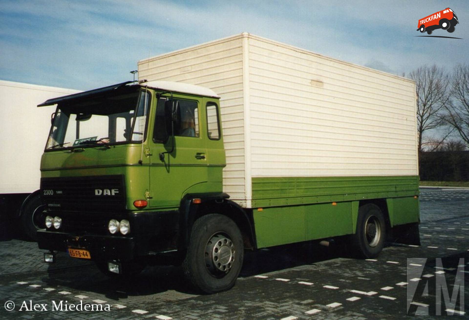 DAF 2300