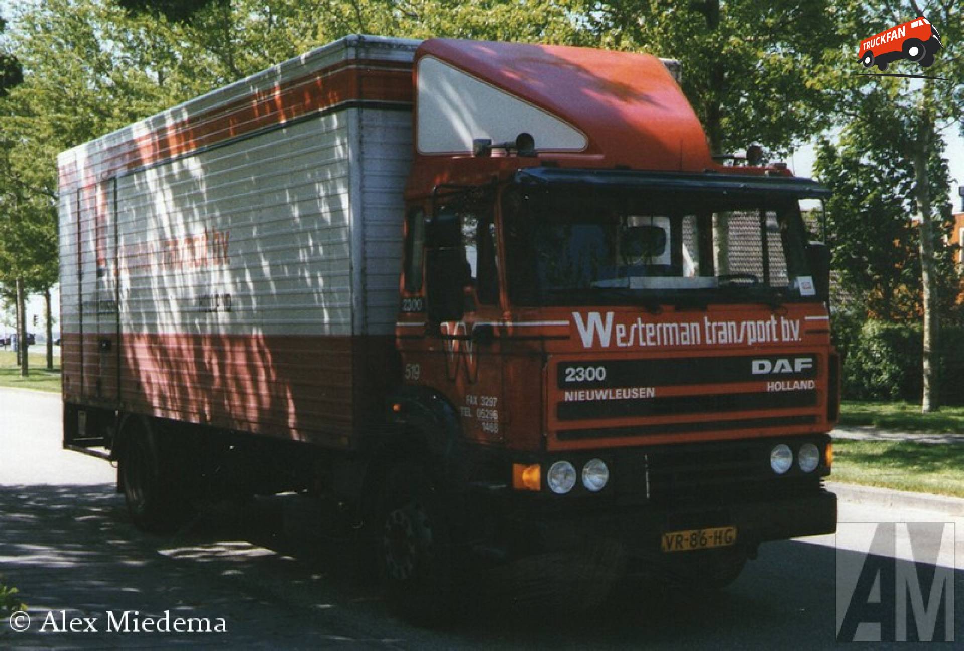 DAF 2300