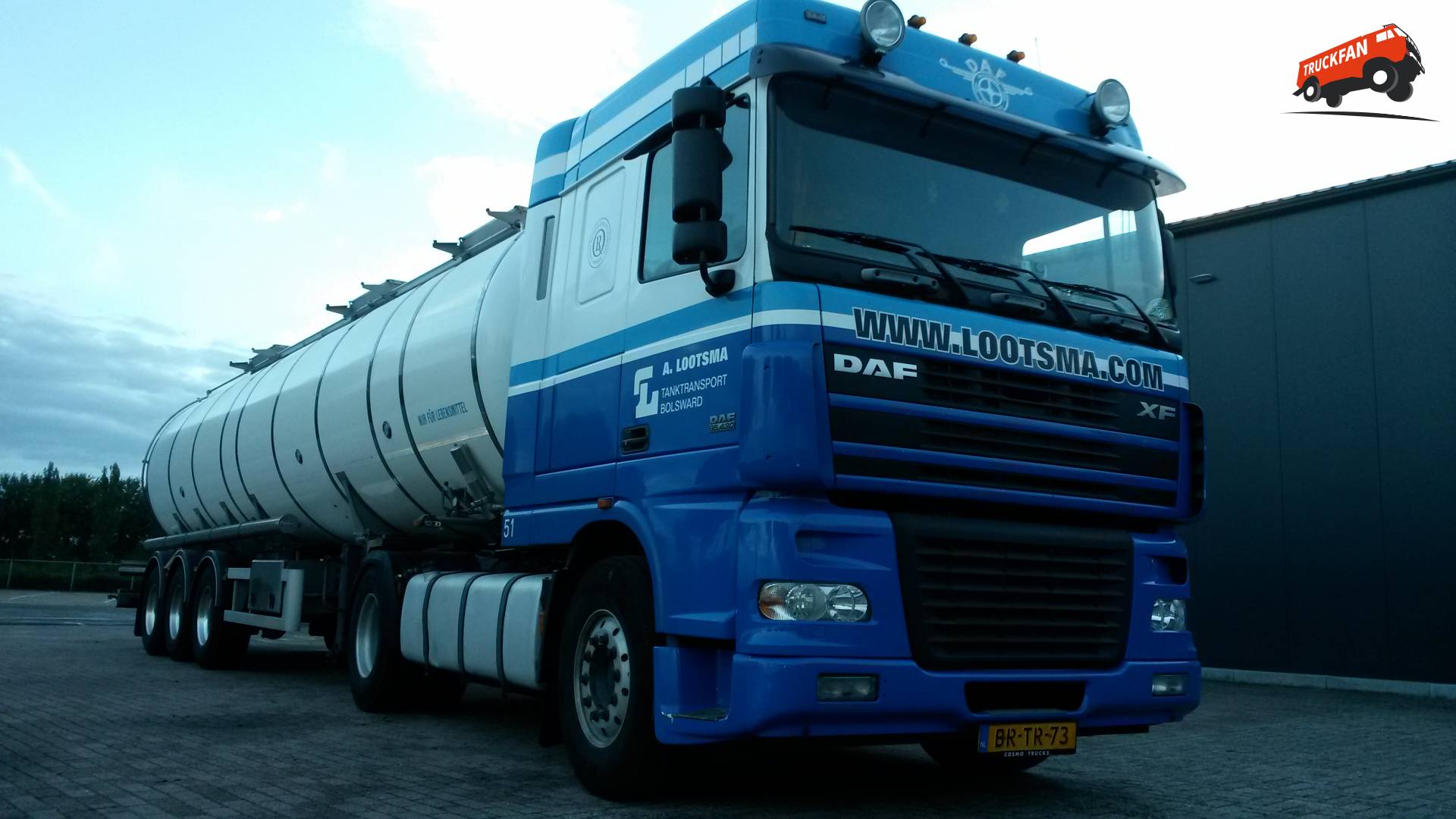 Foto DAF XF95 Van Transport- En Opslagbedrijf A. Lootsma B.V. - TruckFan