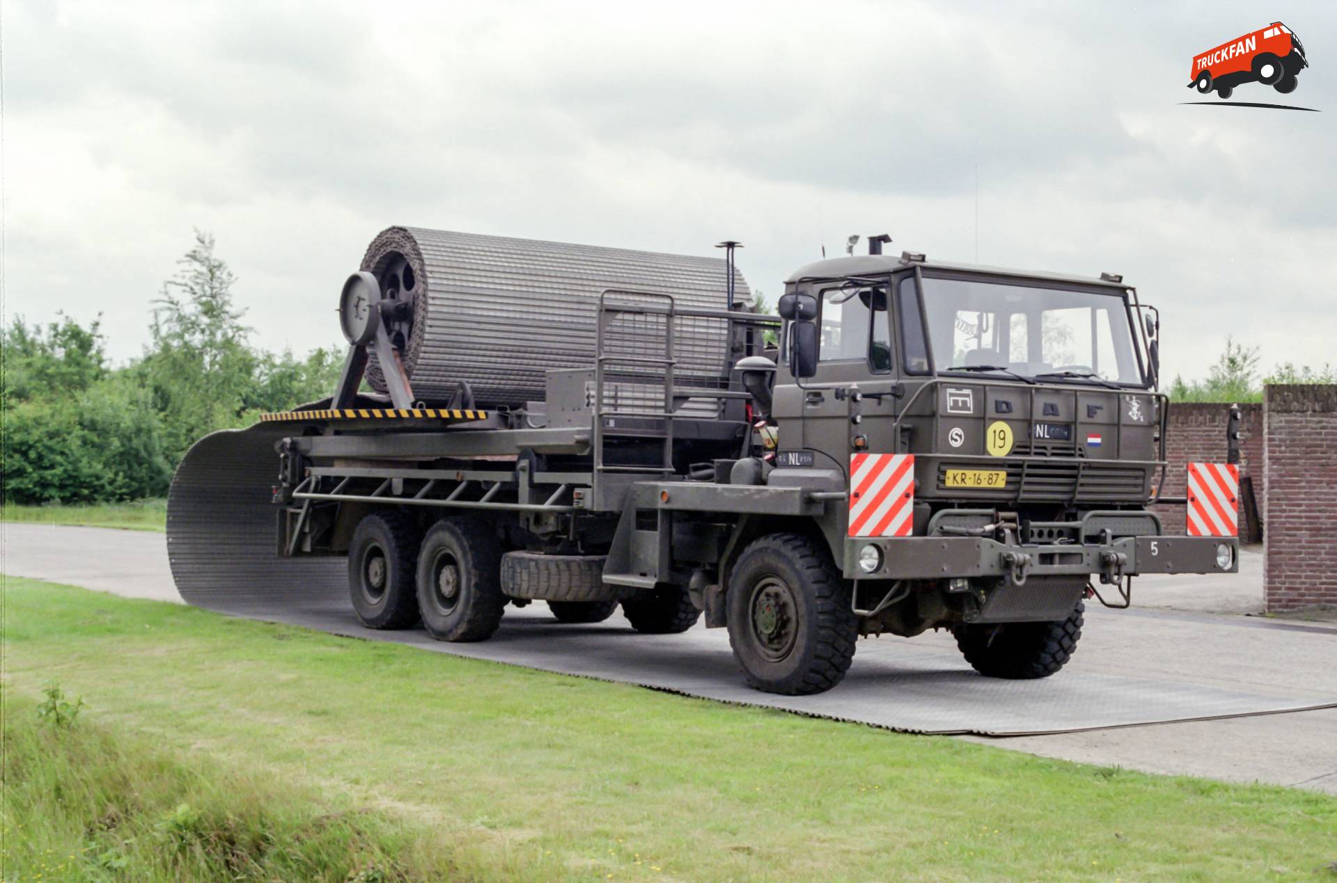 DAF YGZ 2300