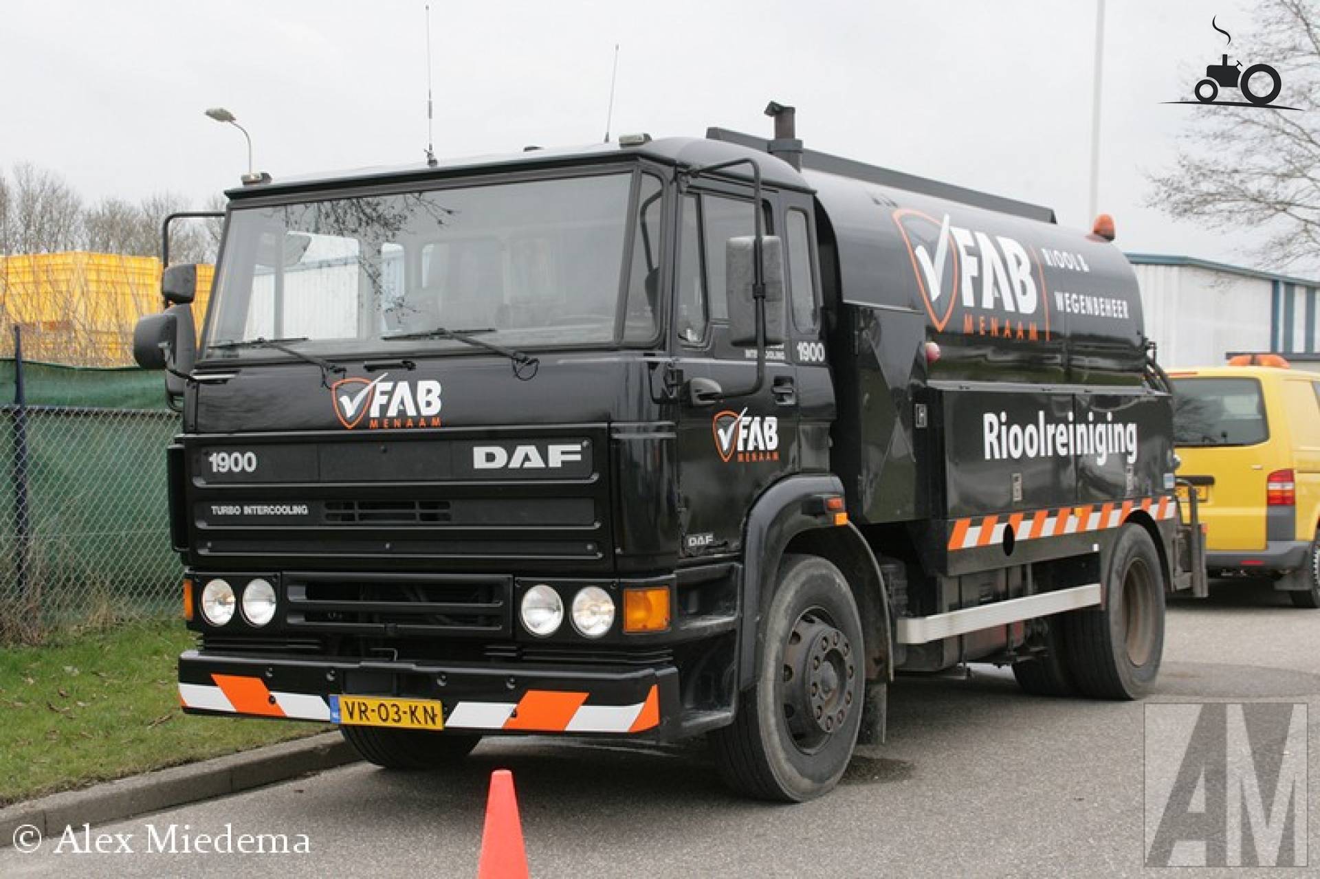DAF 1900