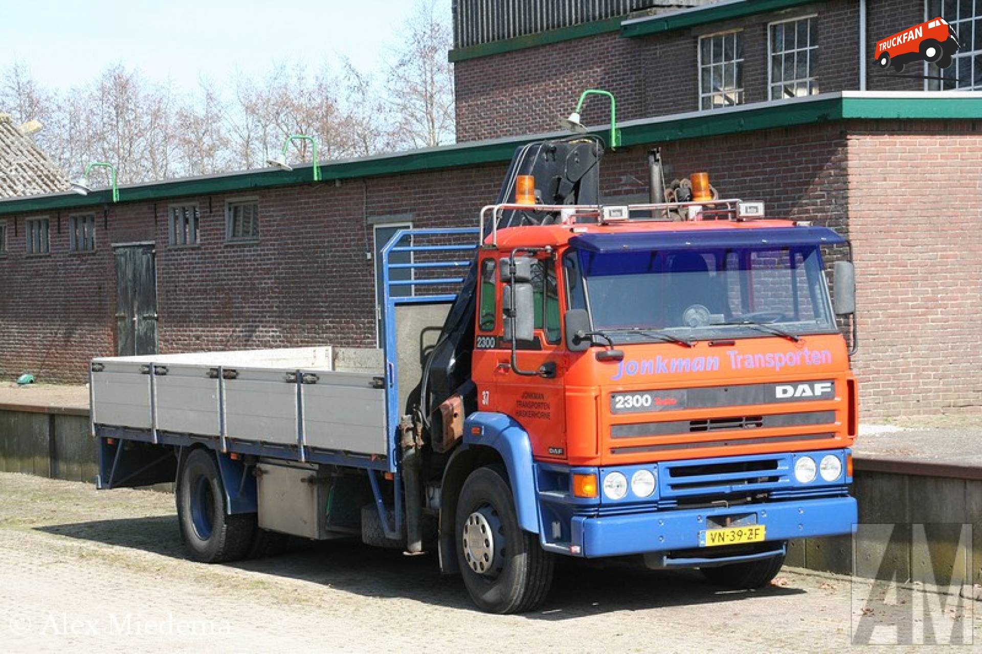 DAF 2300