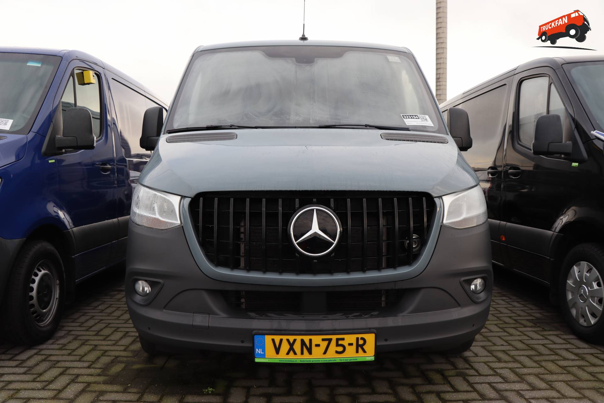 Op voorraad: Mercedes-Benz Sprinter met herkenbare Panamericana grille