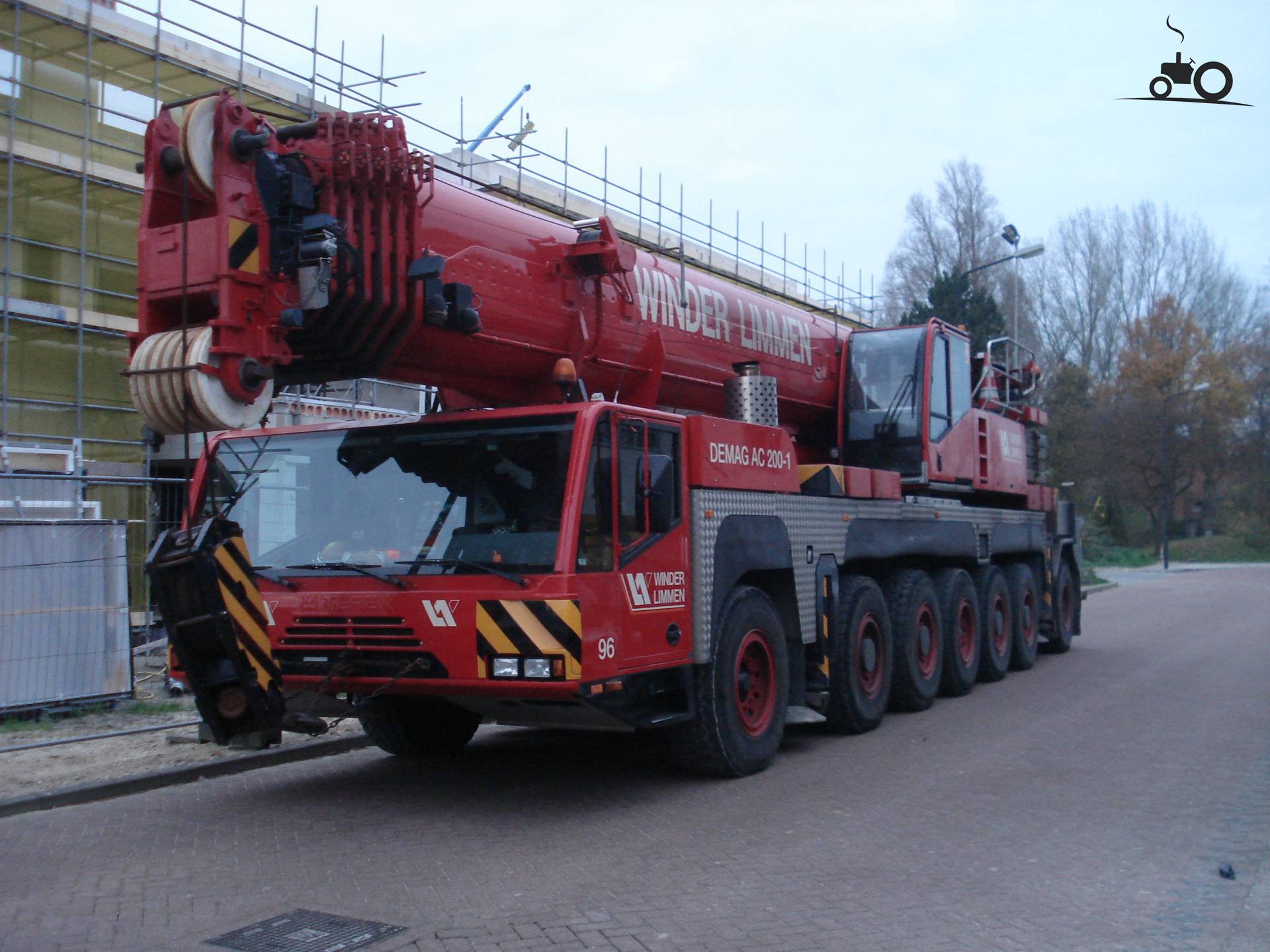 Demag AC200