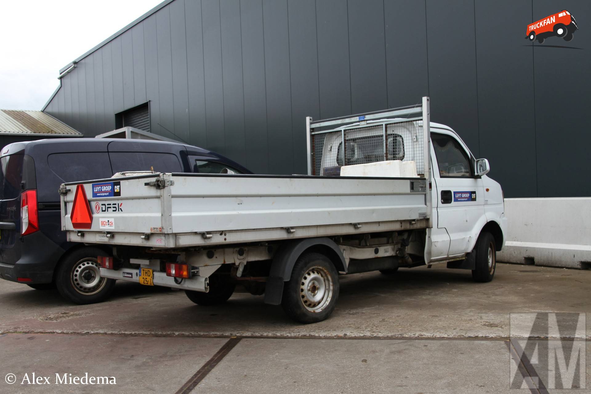 DFSK V21