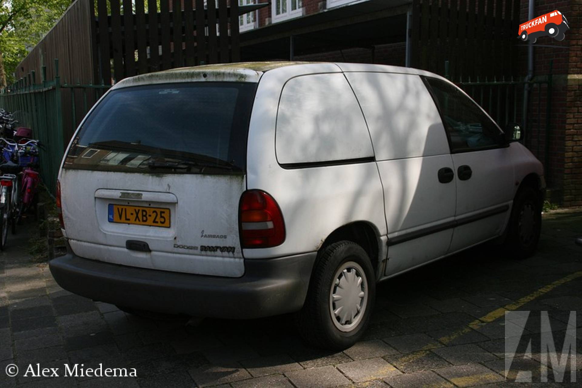 Dodge Ram Van