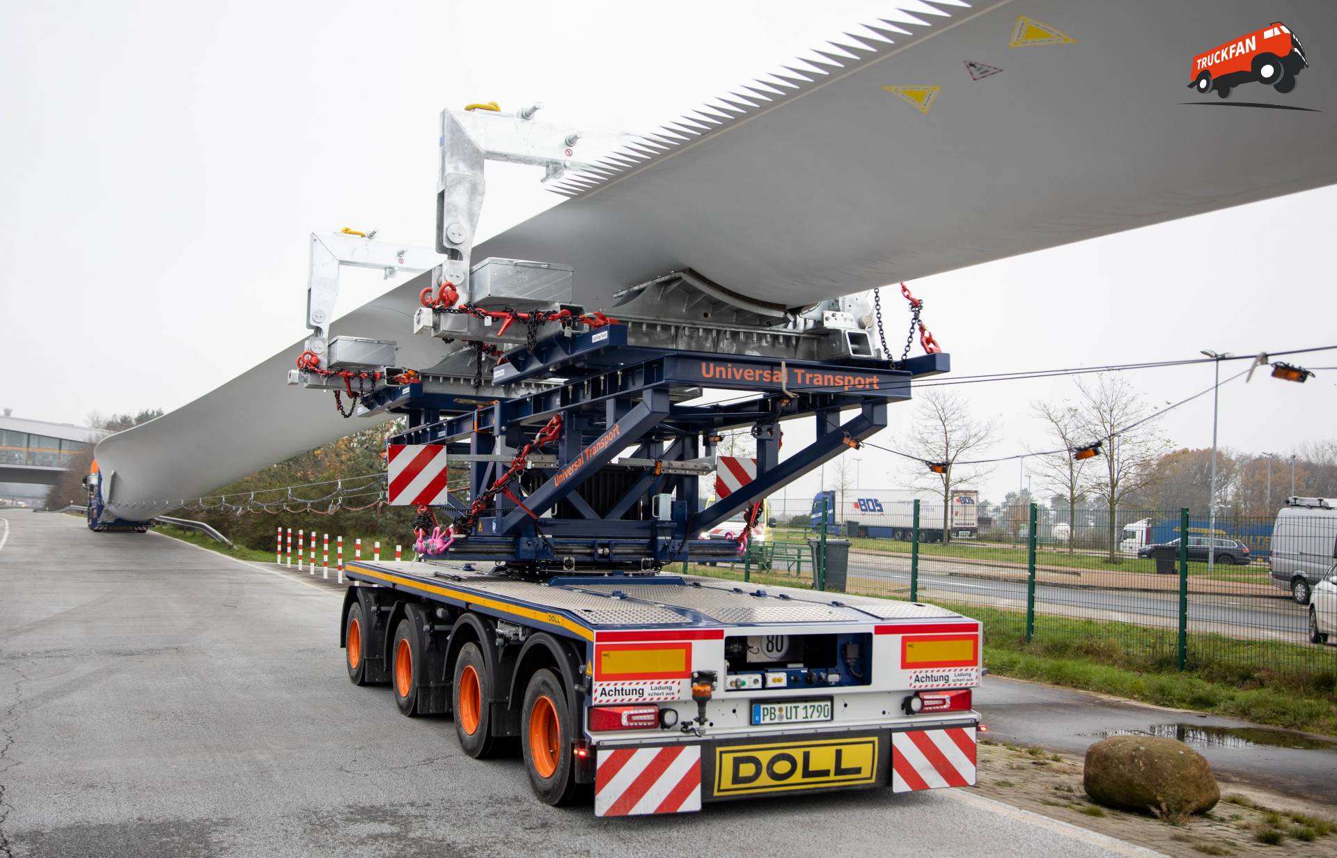 Foto Doll oplegger van Universal Transport