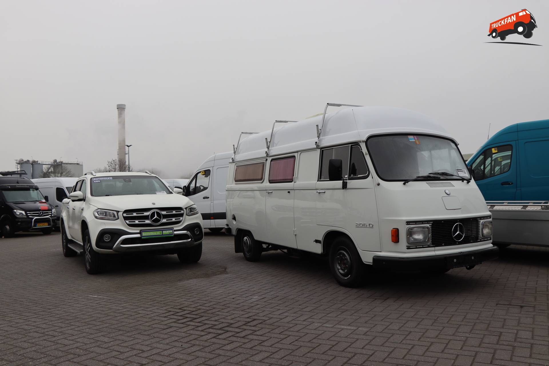 Mercedes-Benz X-klasse en L206D in voorraad bij Kleyn Vans