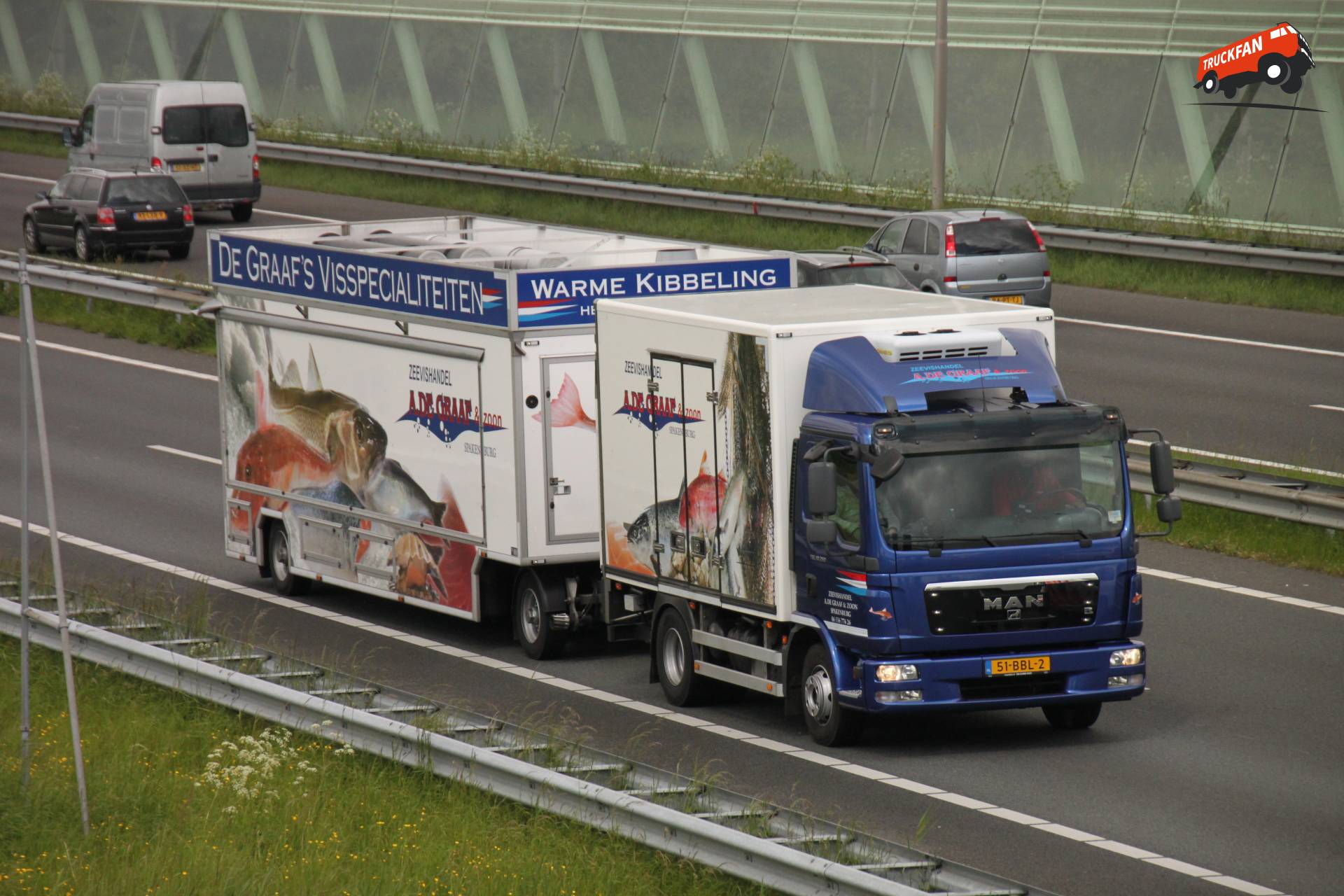 MAN TGL vrachtwagen van A. de Graaf Zeevishandel in actie