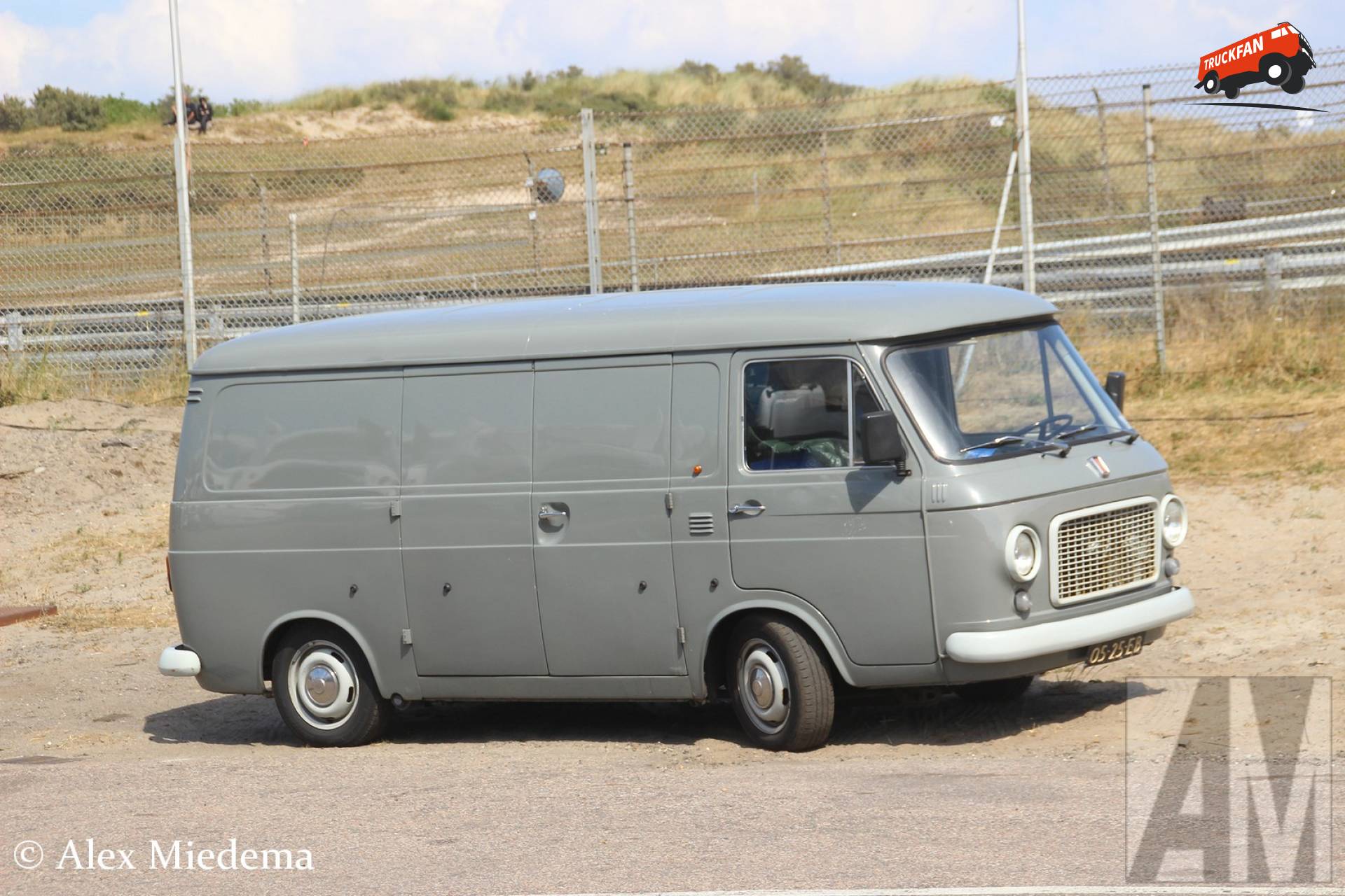 Fiat 238