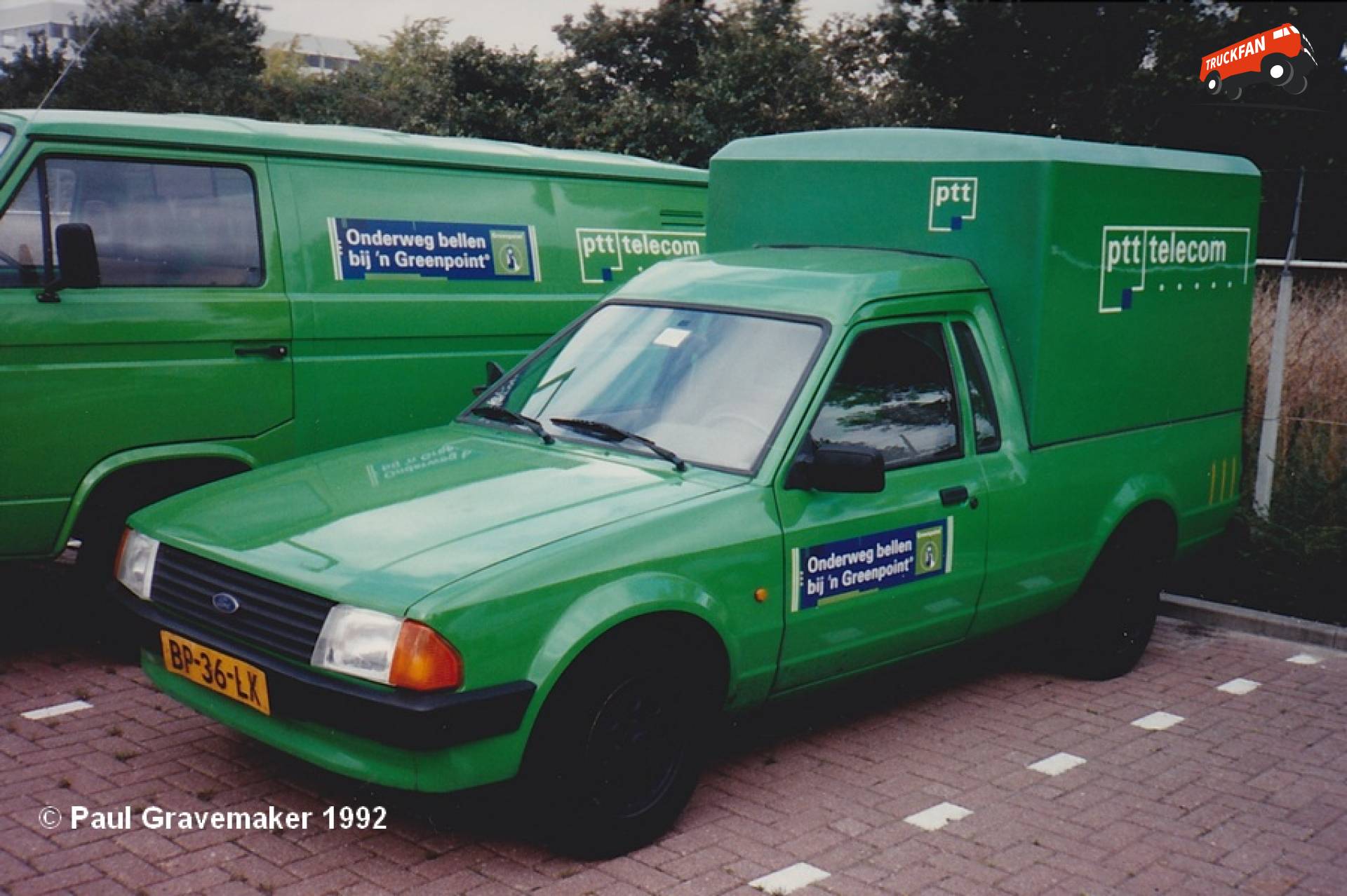 1423632-escort-van-ford.jpg