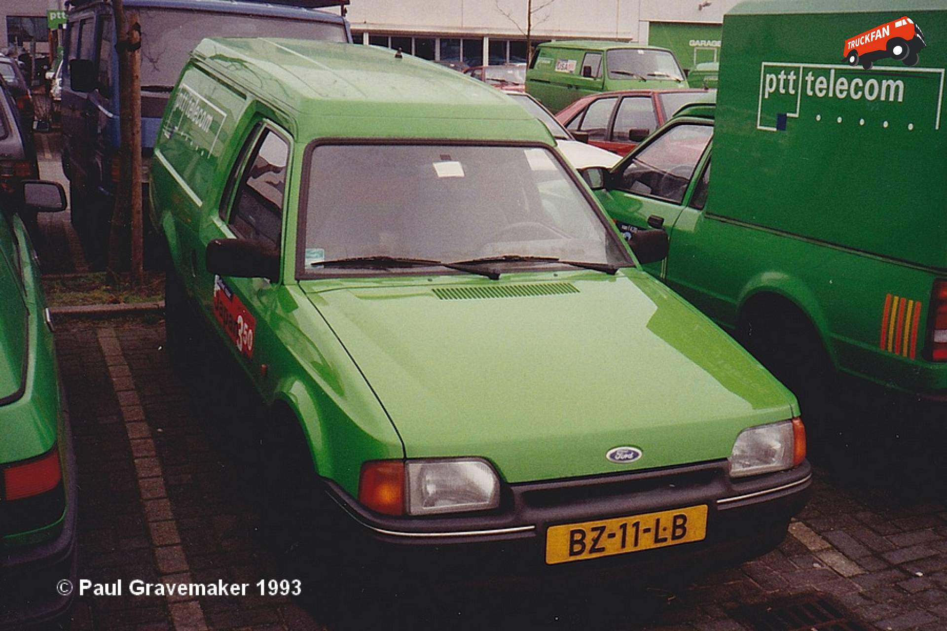 1423635-escort-van-ford.jpg