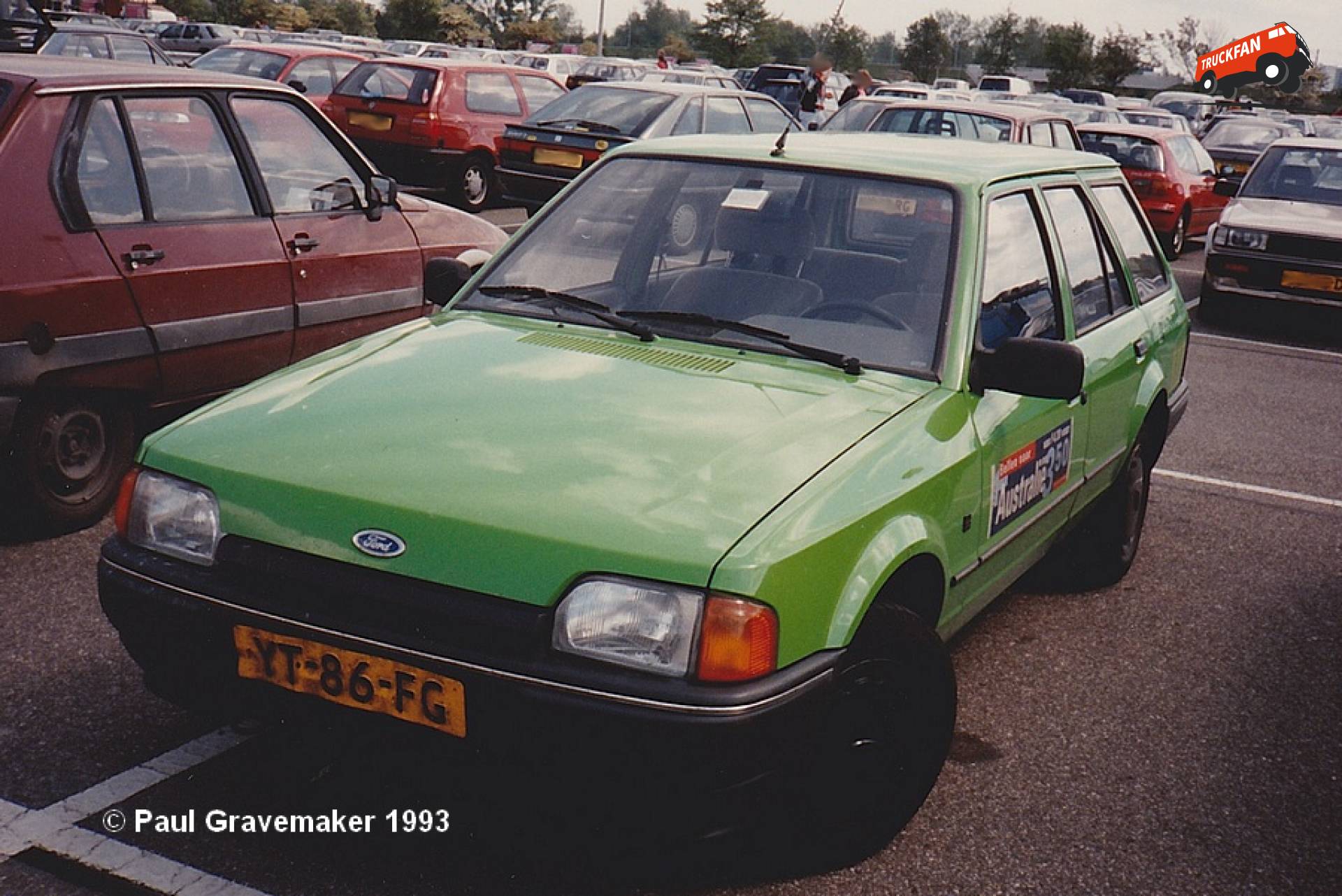 1423638-escort-ford.jpg
