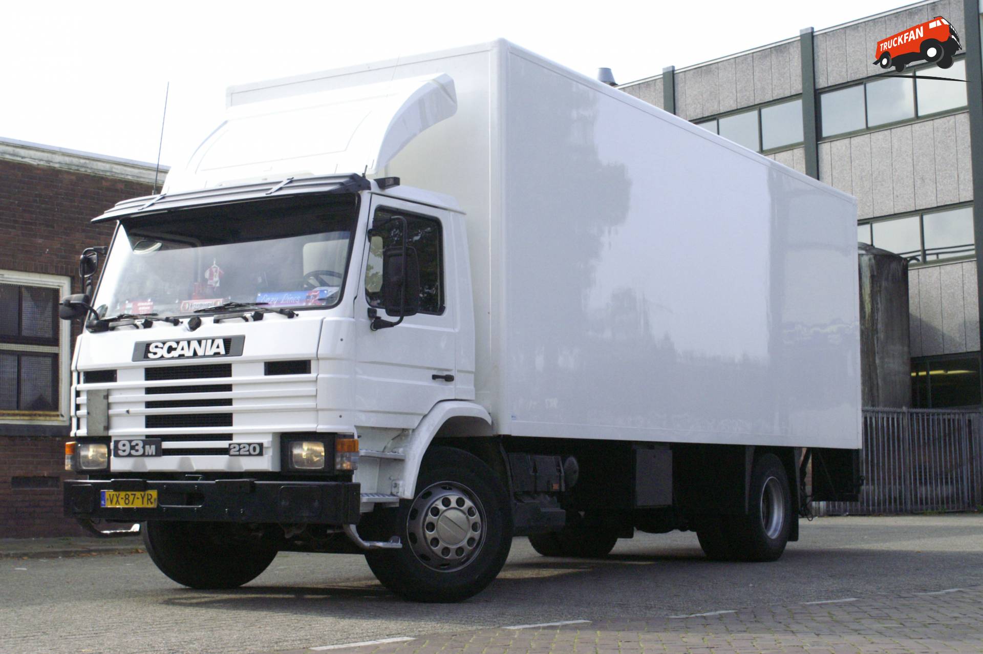 Scania 93