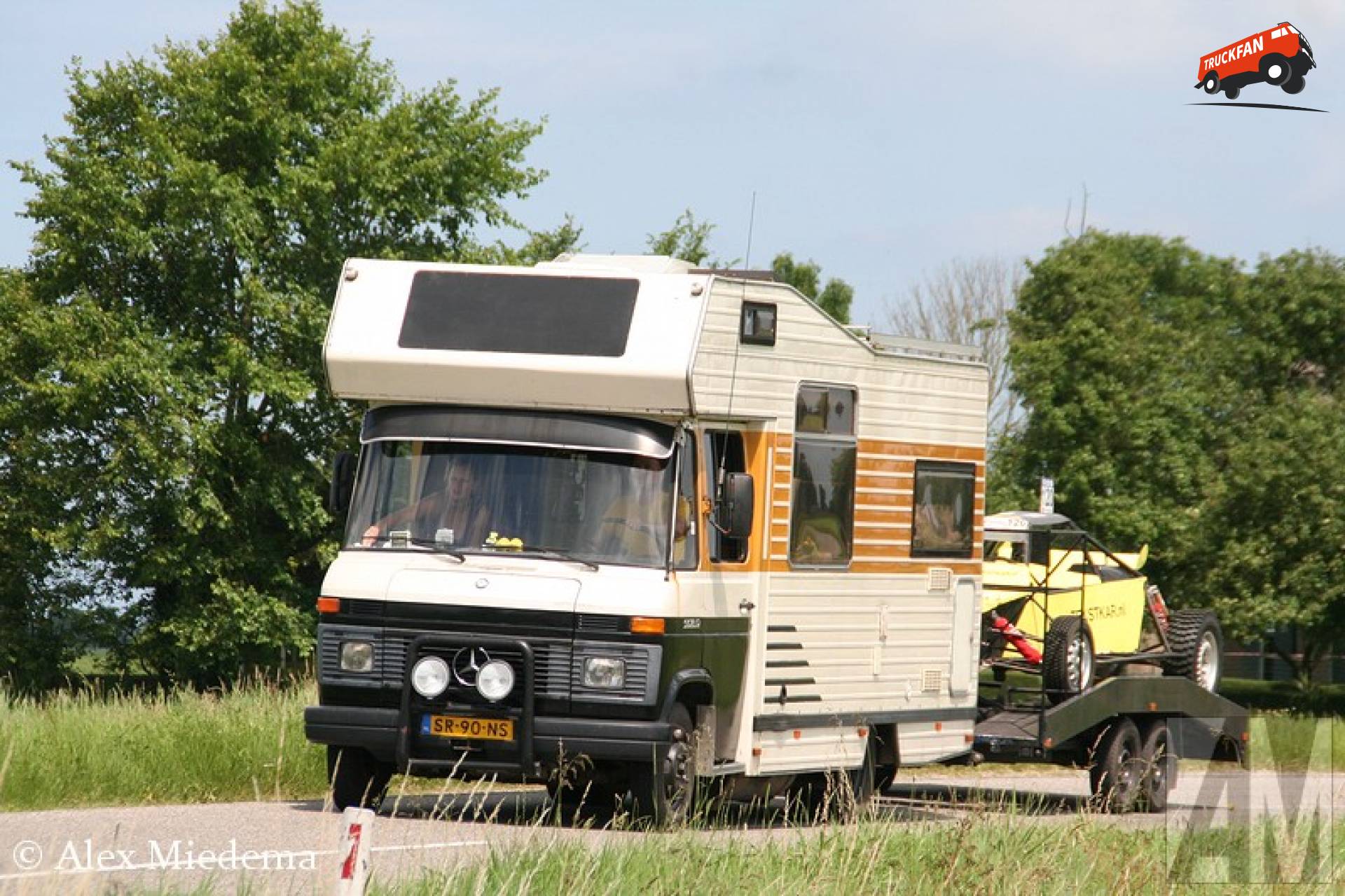 Hanomag-Henschel F46