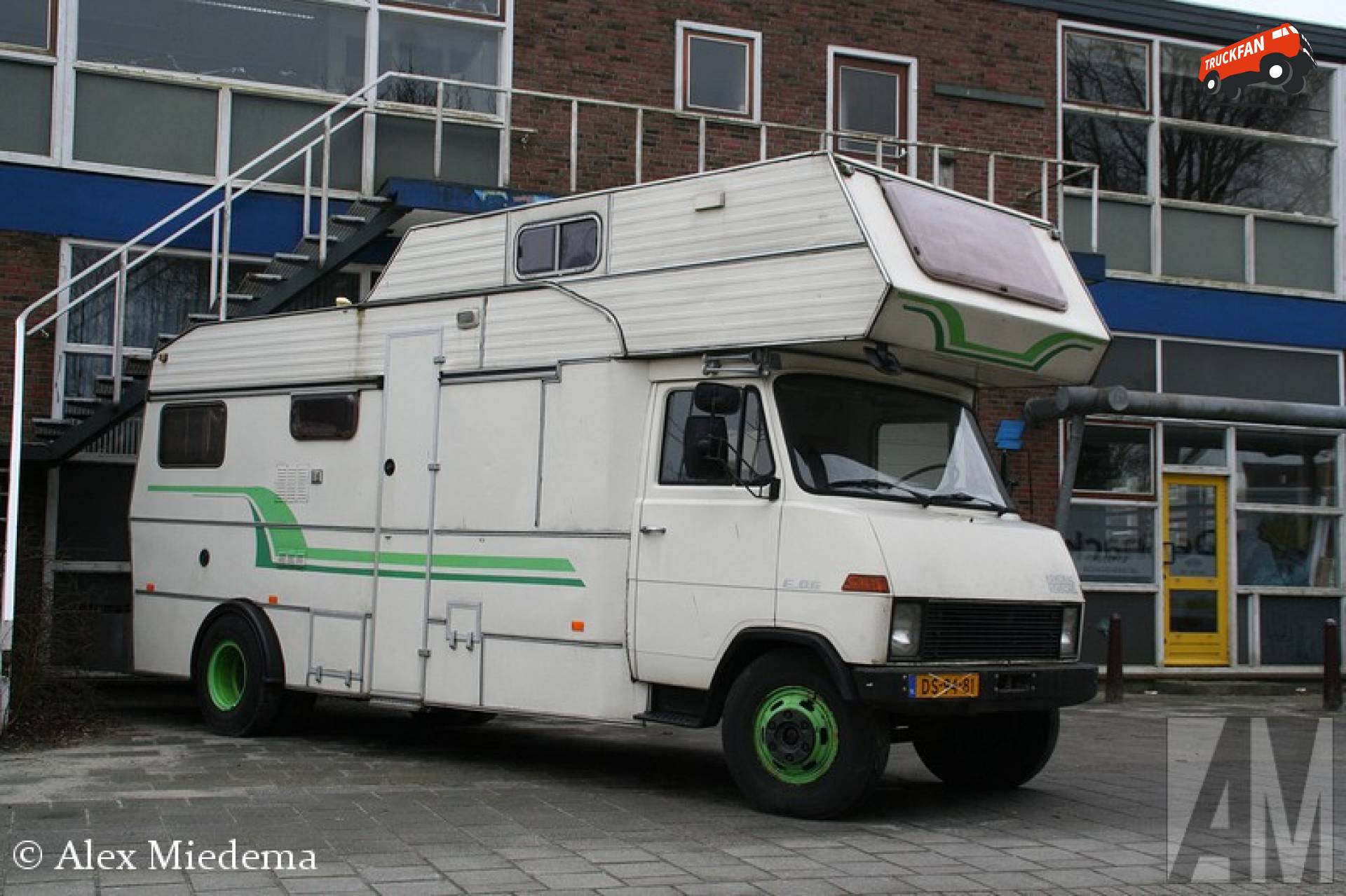 Hanomag-Henschel F86