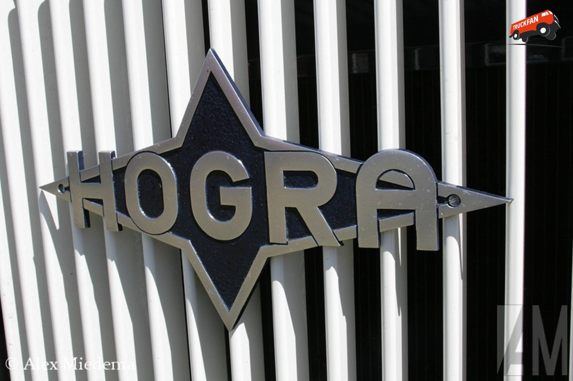 Hogra logo
