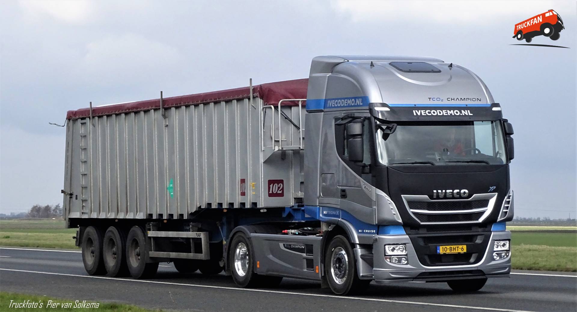 Фото iveco stralis