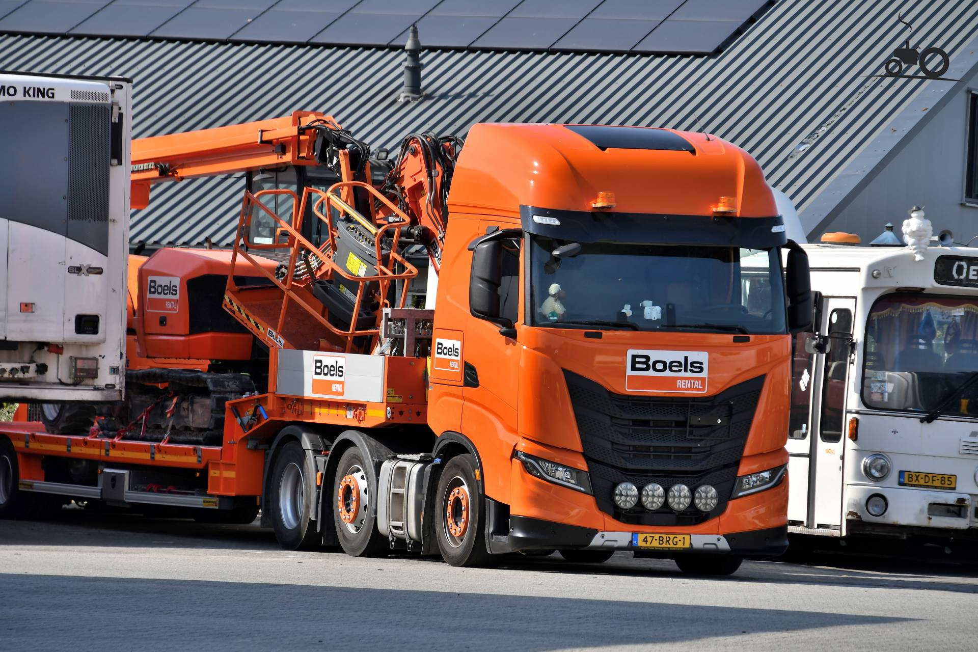 Foto Iveco SWay van Boels Rental TruckFan