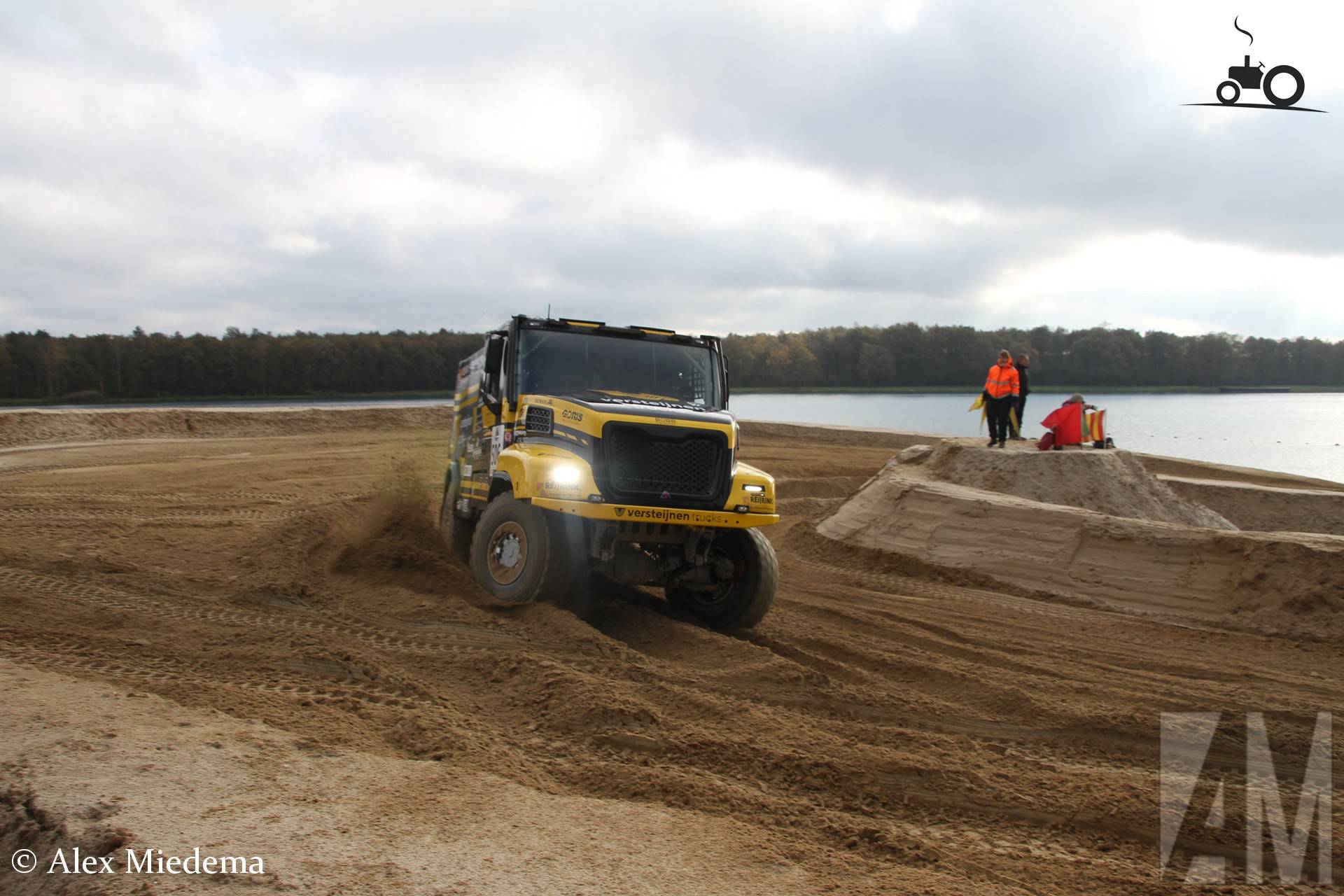 Foto Iveco Powerstar van Versteijnen Trucks TruckFan