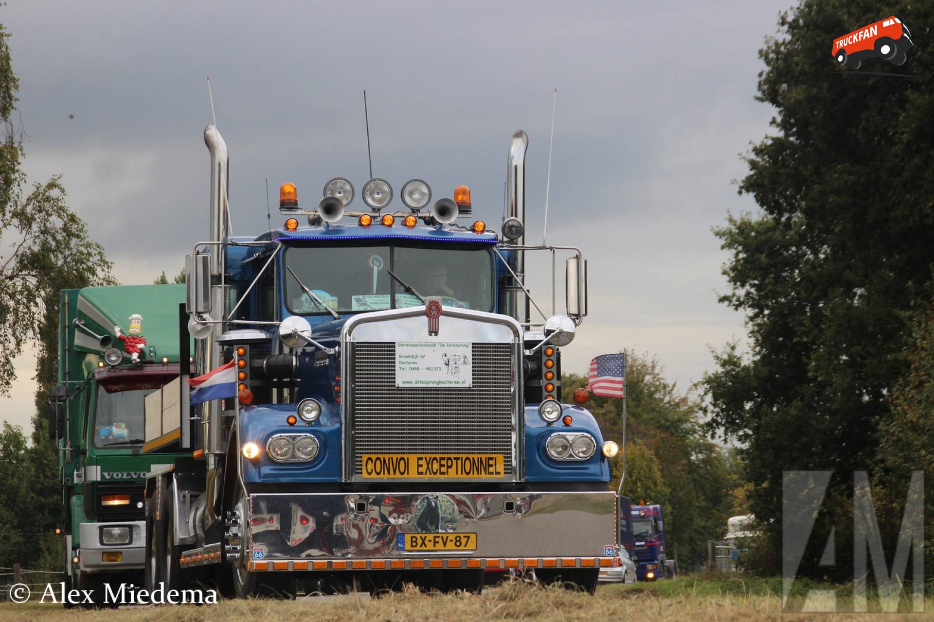 Foto Kenworth W900 1120518 TruckFan