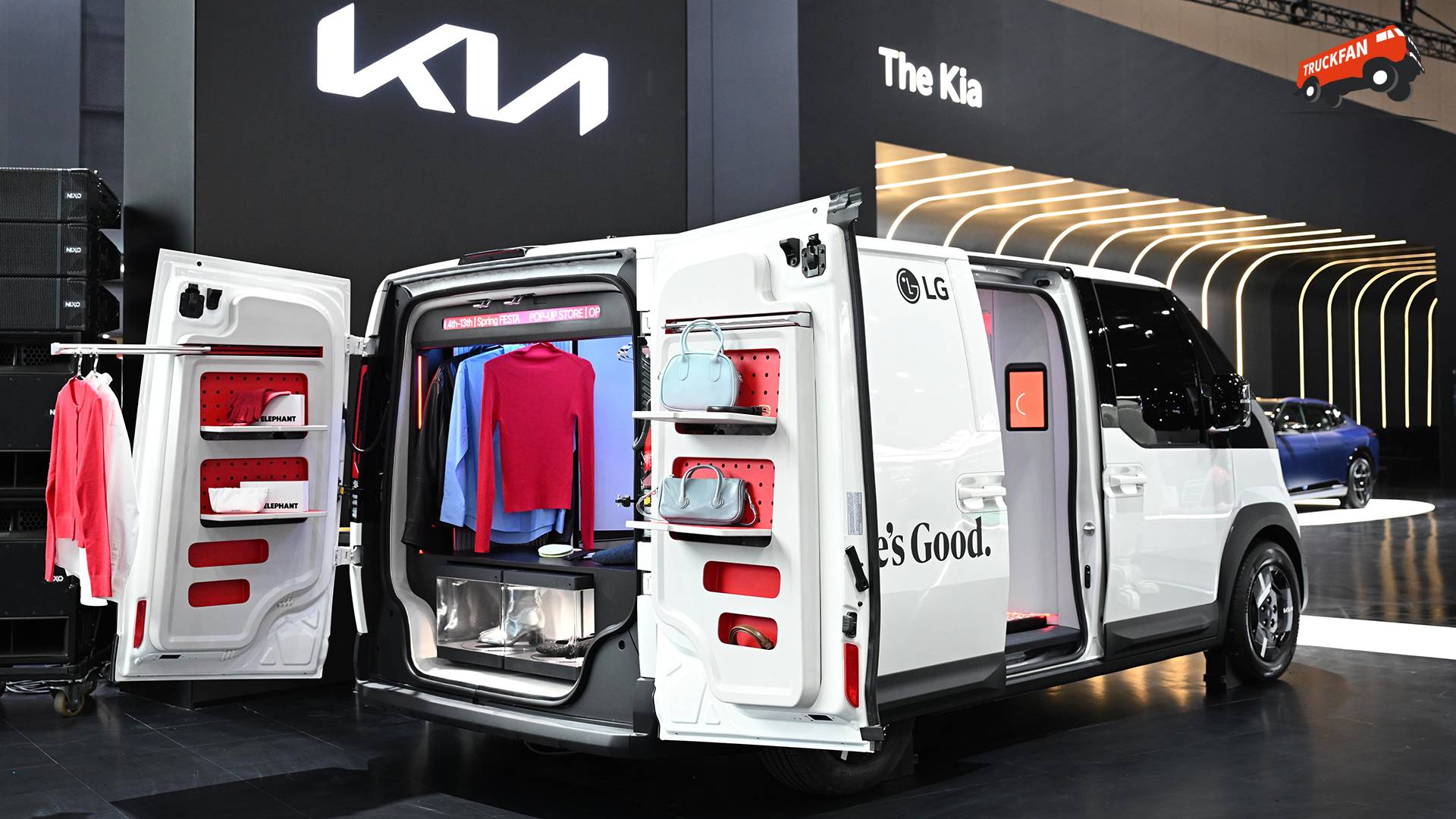 KIA PV5