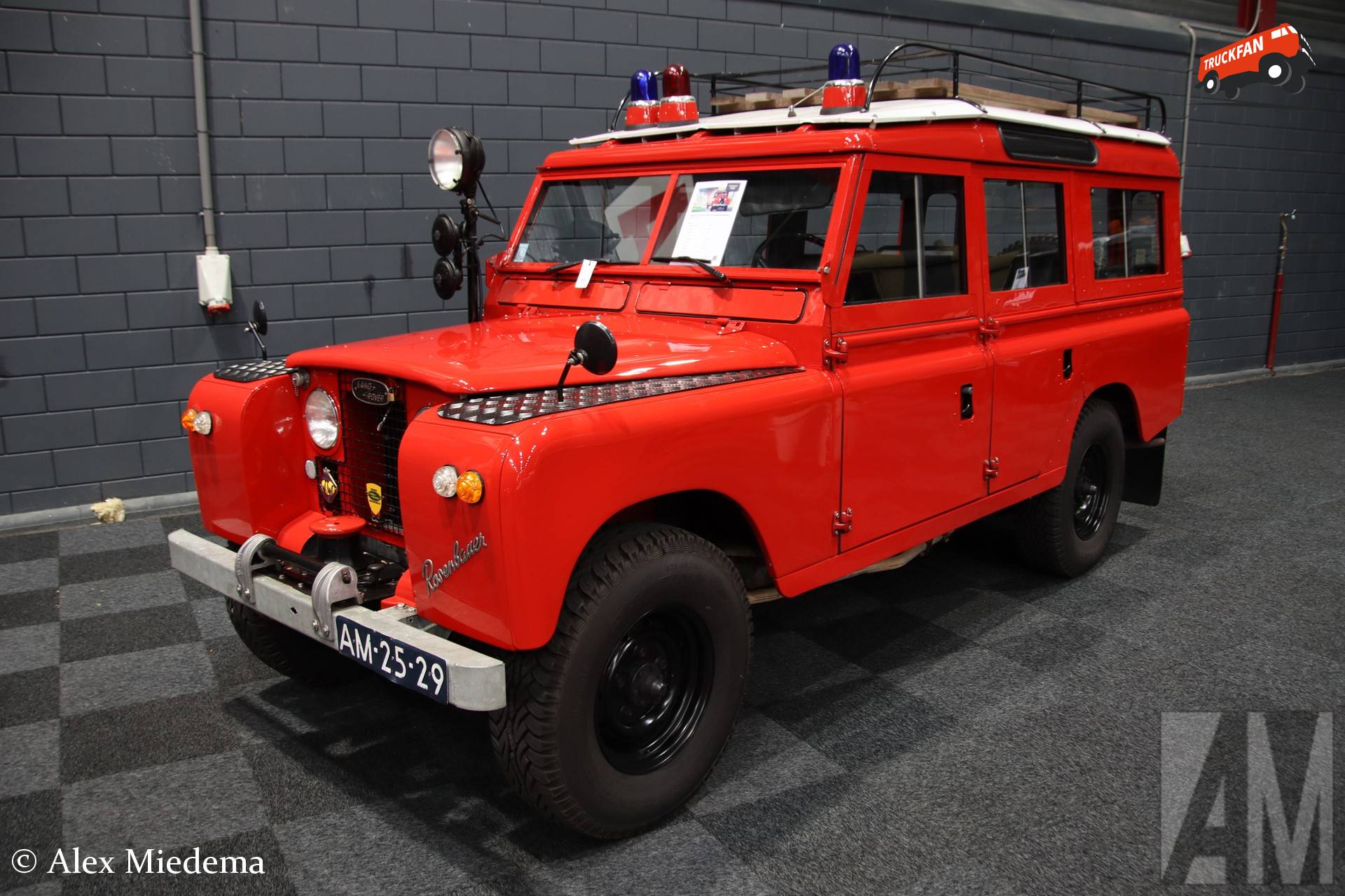 Land Rover series