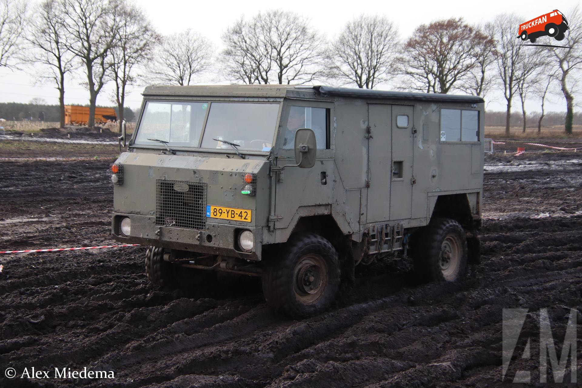 Land Rover FC