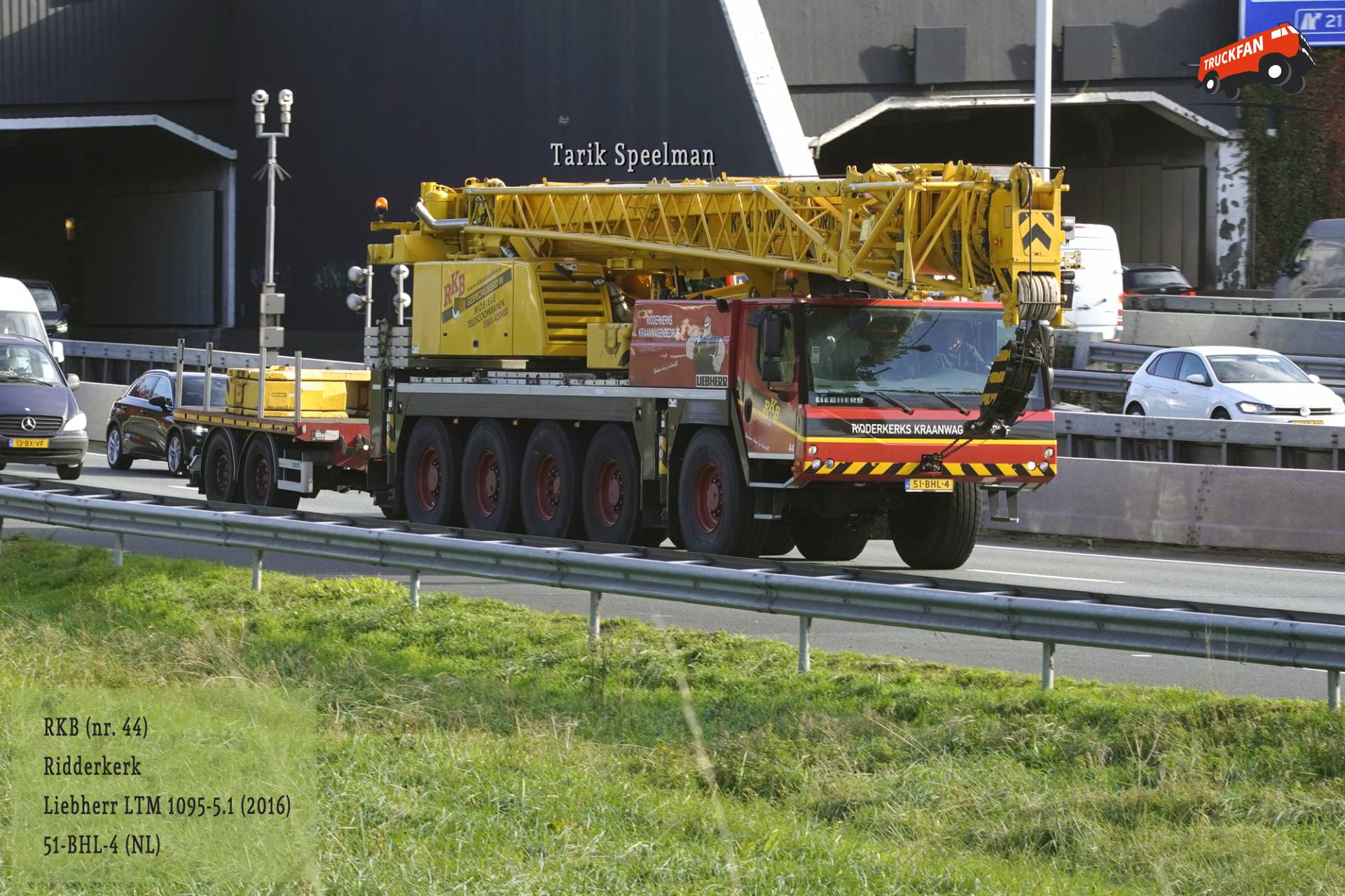Liebherr LTM1095