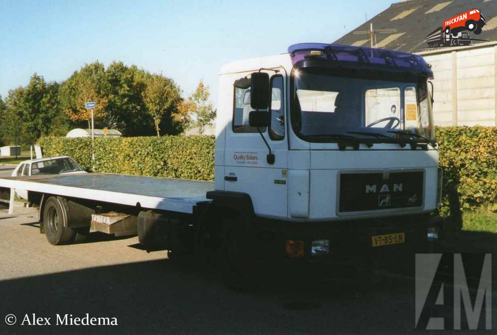 MAN M90