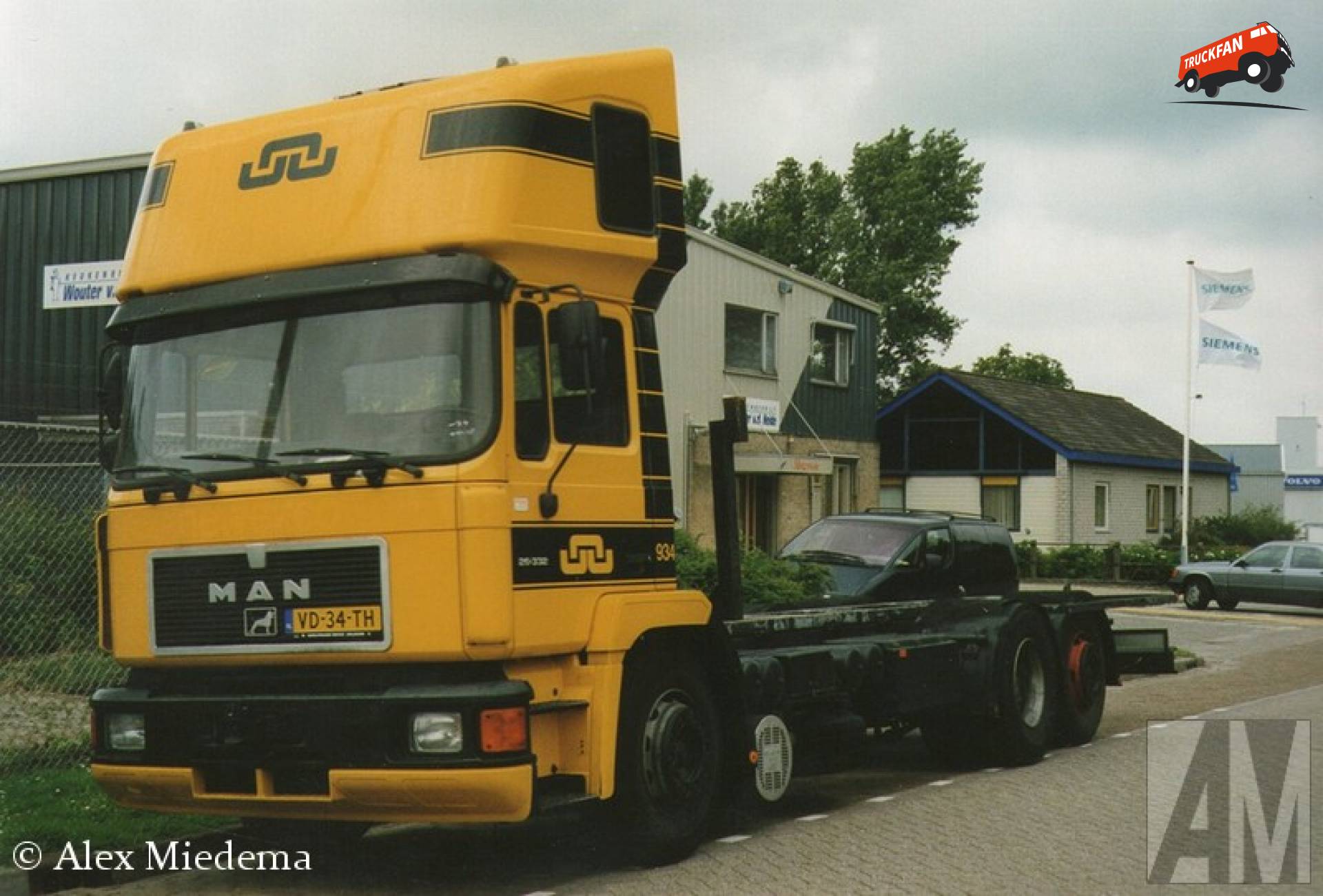 MAN F90