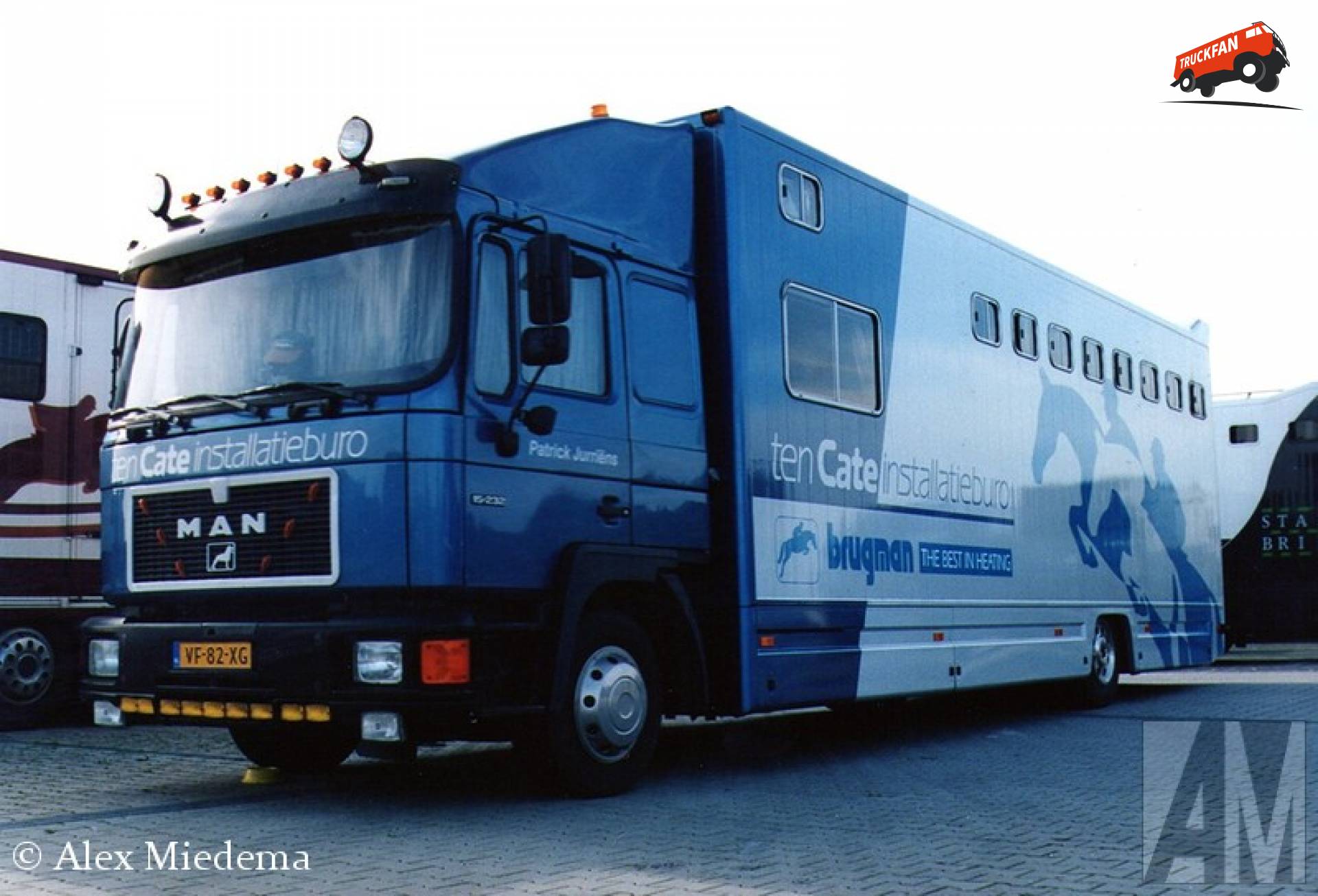 MAN M90