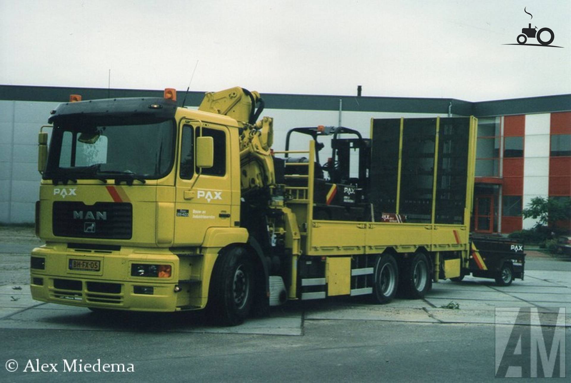 MAN F2000