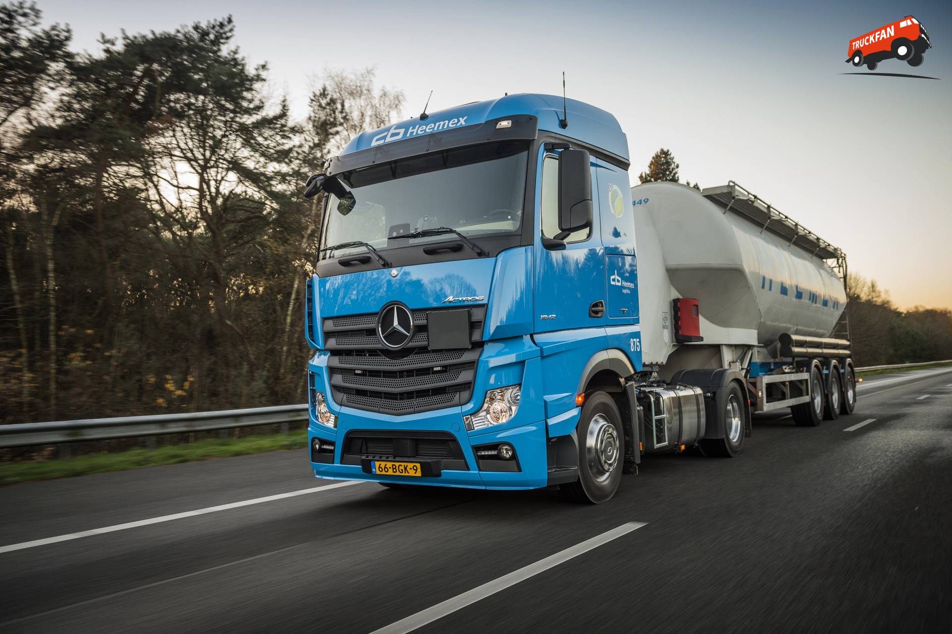 Mercedes Actros Р”РµР»РѕРІС‹Рµ Р»РёРЅРёРё