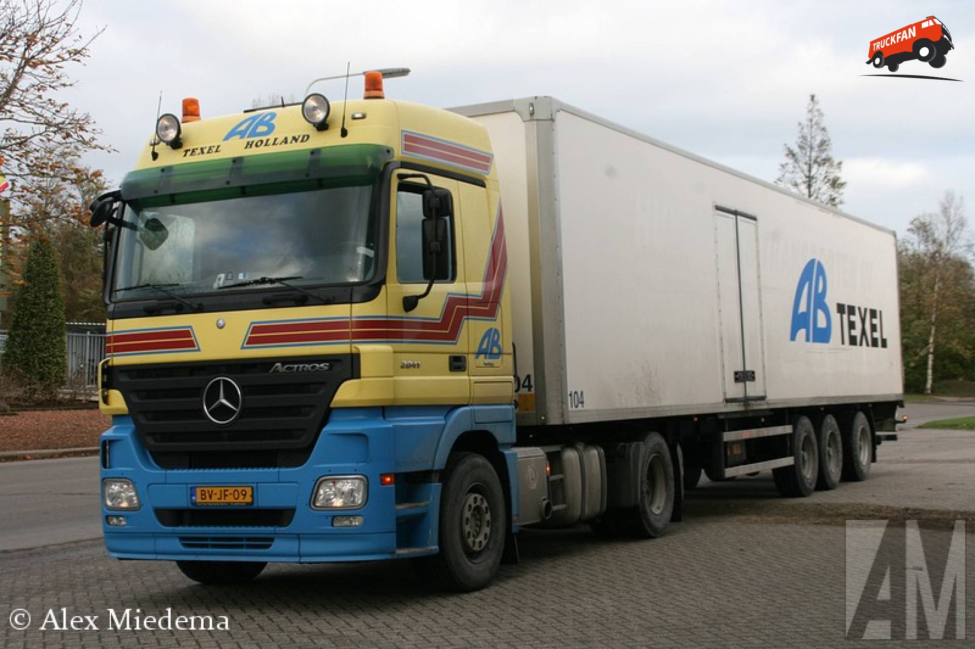 Mercedes-Benz Actros MP2