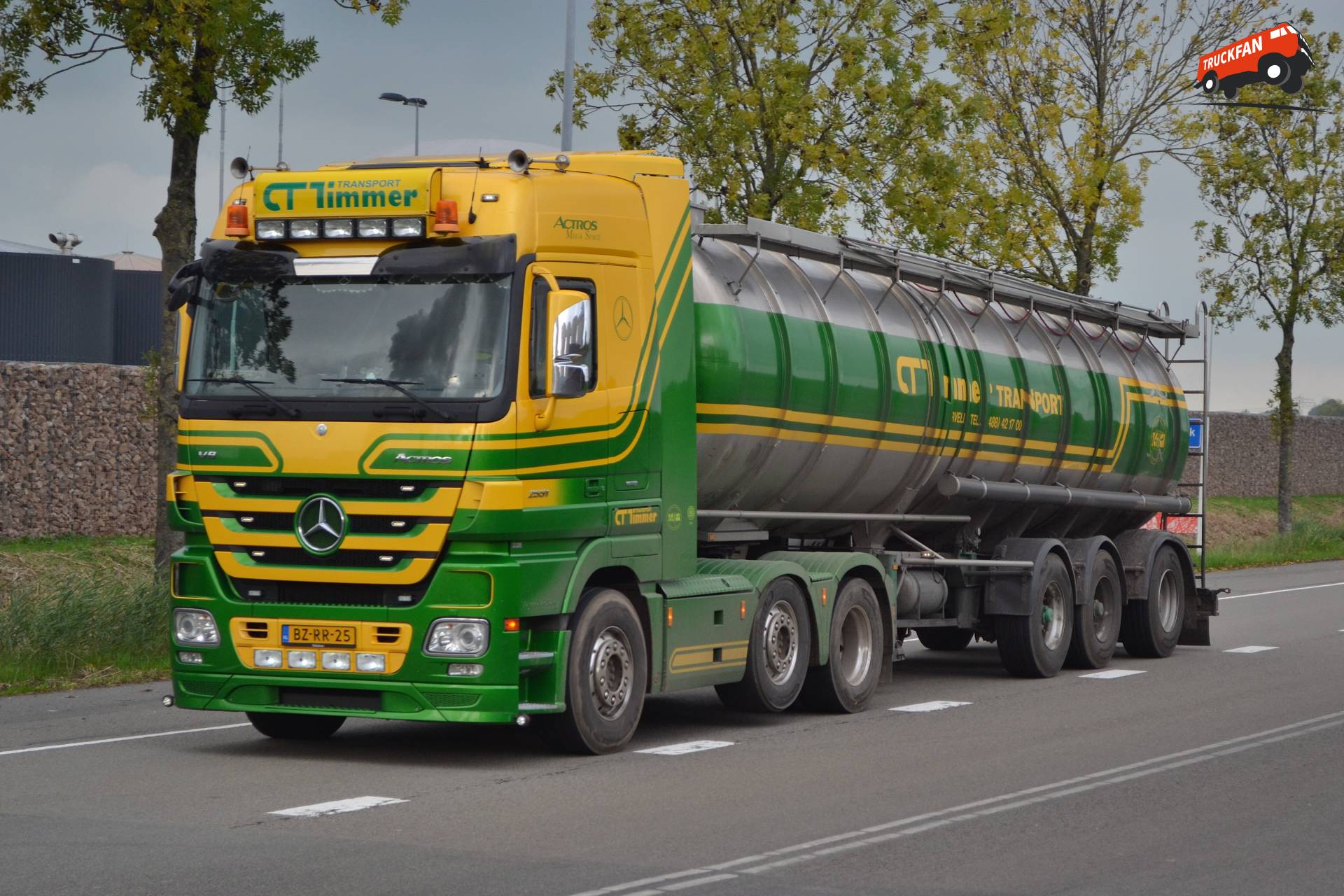 Foto Mercedes-Benz Actros MP3 Van C. Timmer Transportbedrijf B.V ...