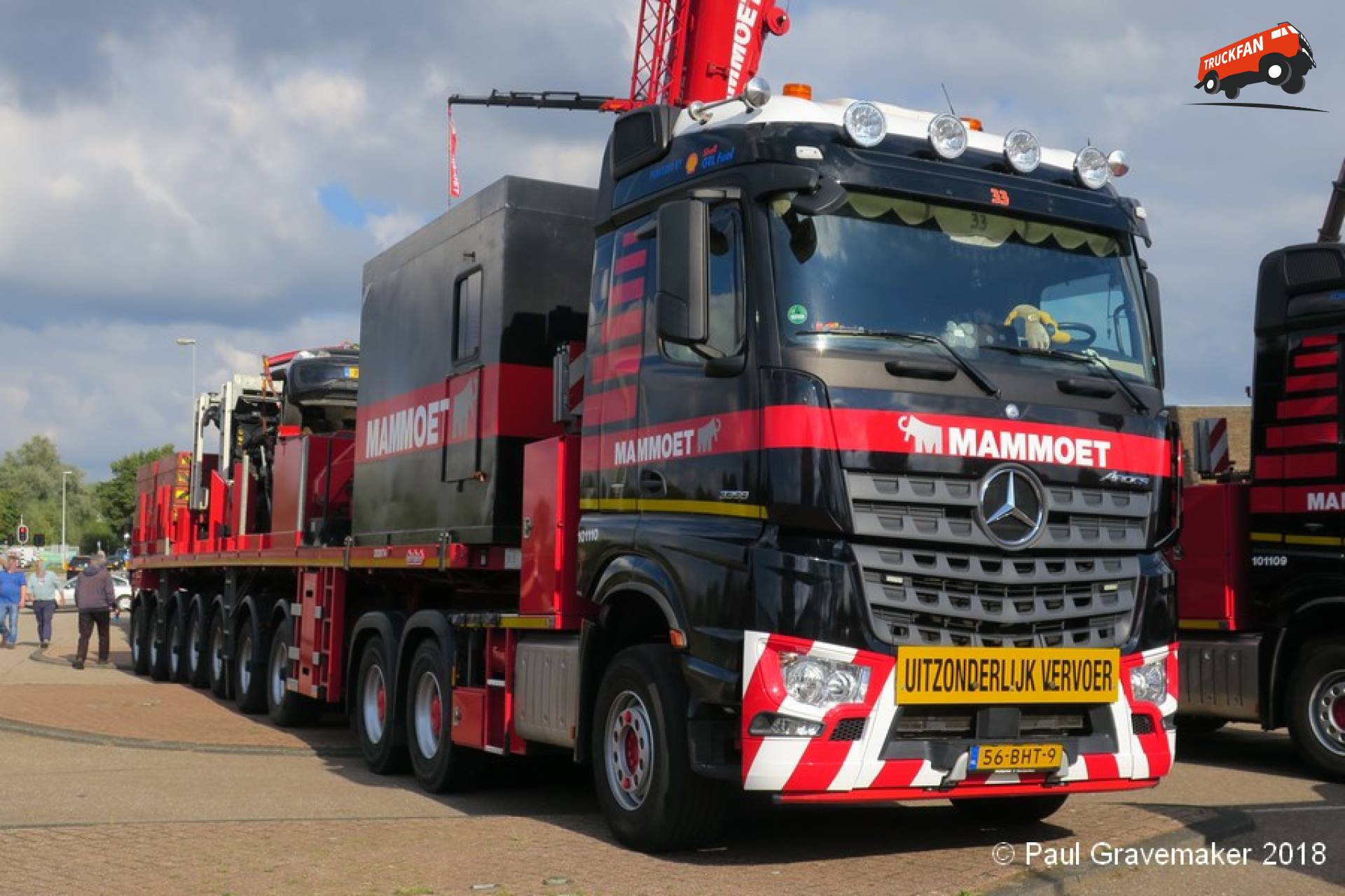 Foto Mercedes-Benz Arocs Van Mammoet Nederland B.V. - TruckFan