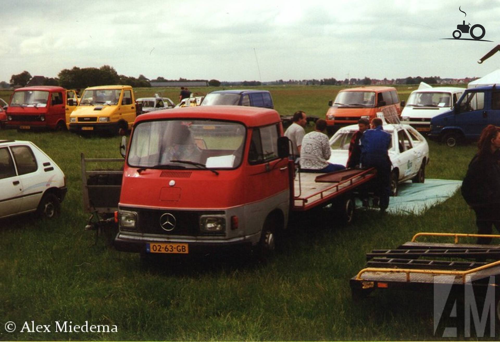 Mercedes-Benz L306