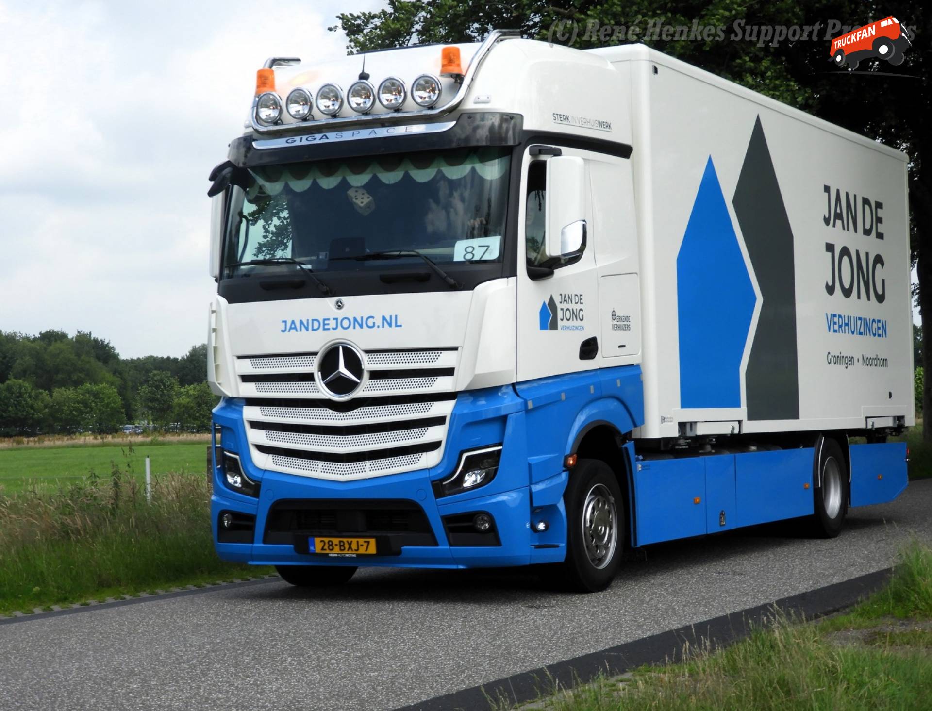 Mercedes-Benz Actros MP5