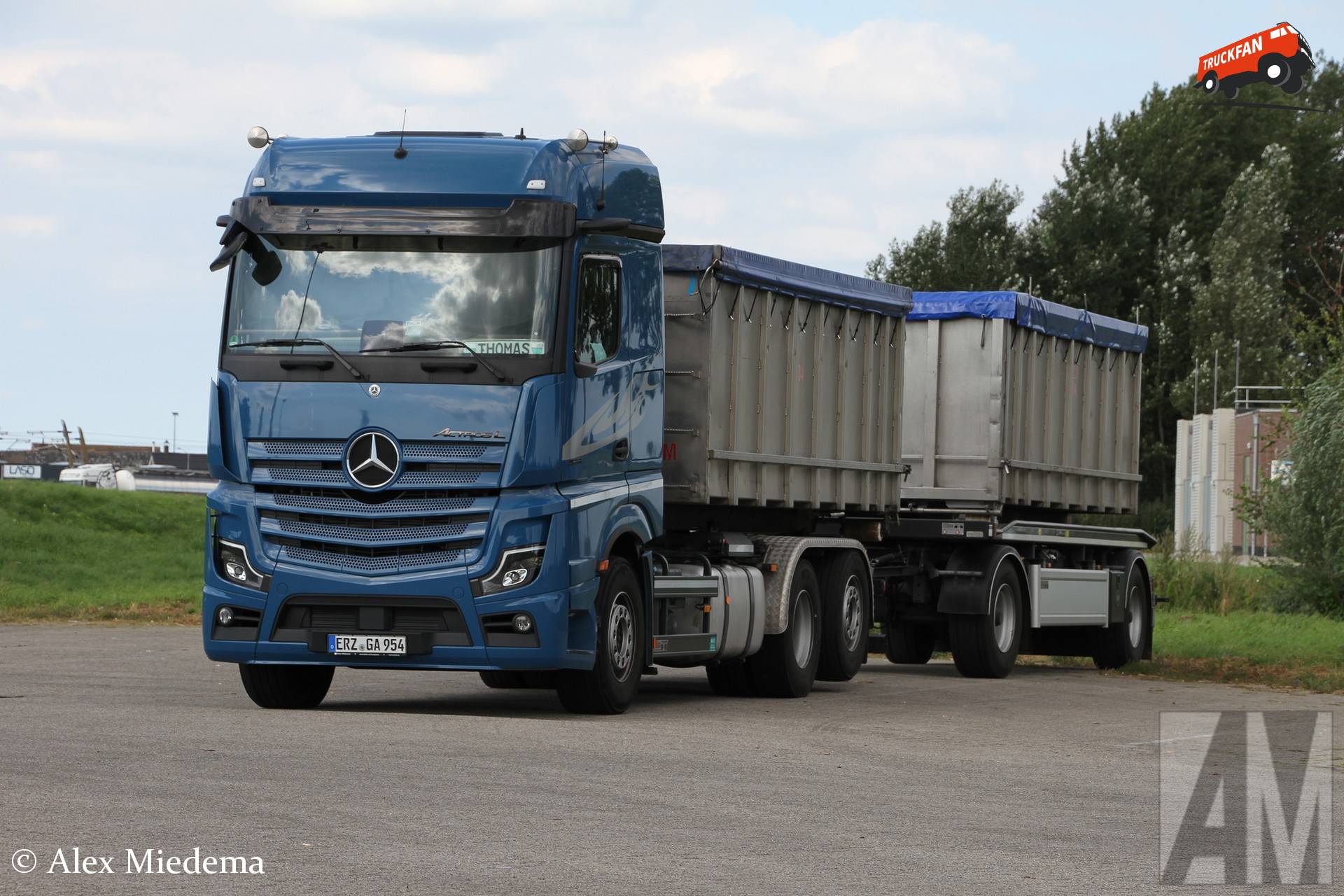 Mercedes-Benz Actros L