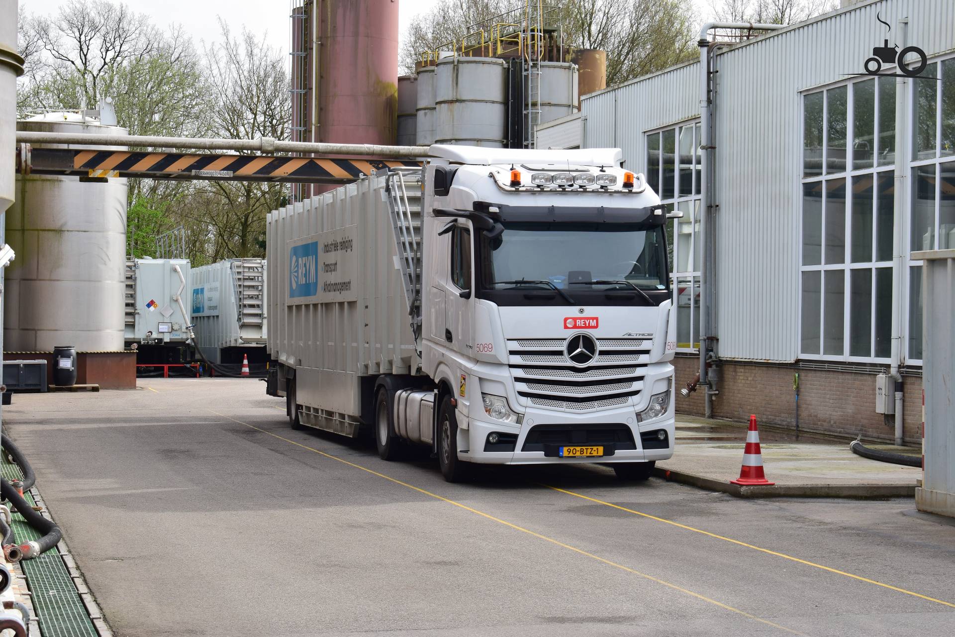 Mercedes-Benz Actros MP5