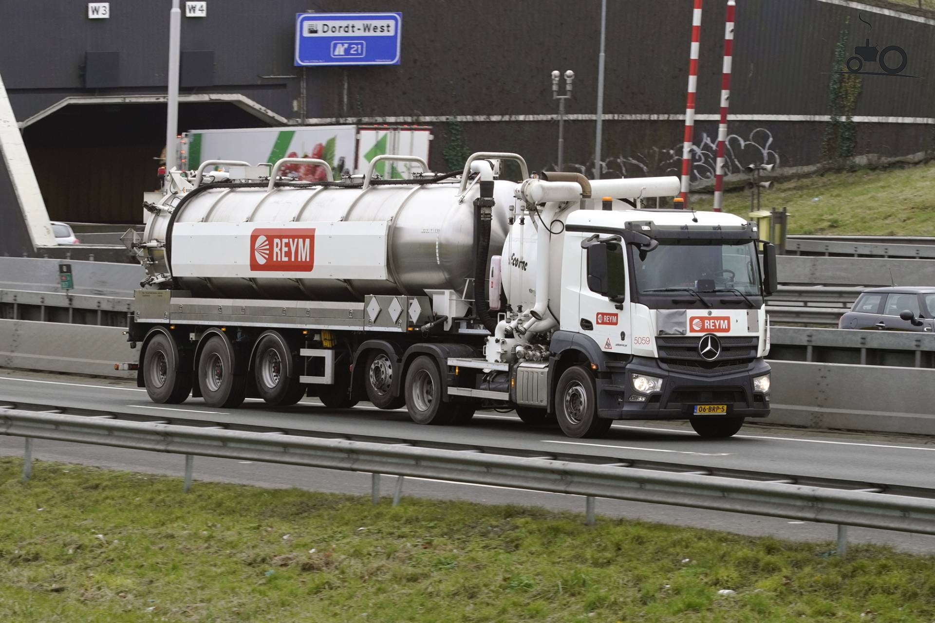 Mercedes-Benz Actros MP5