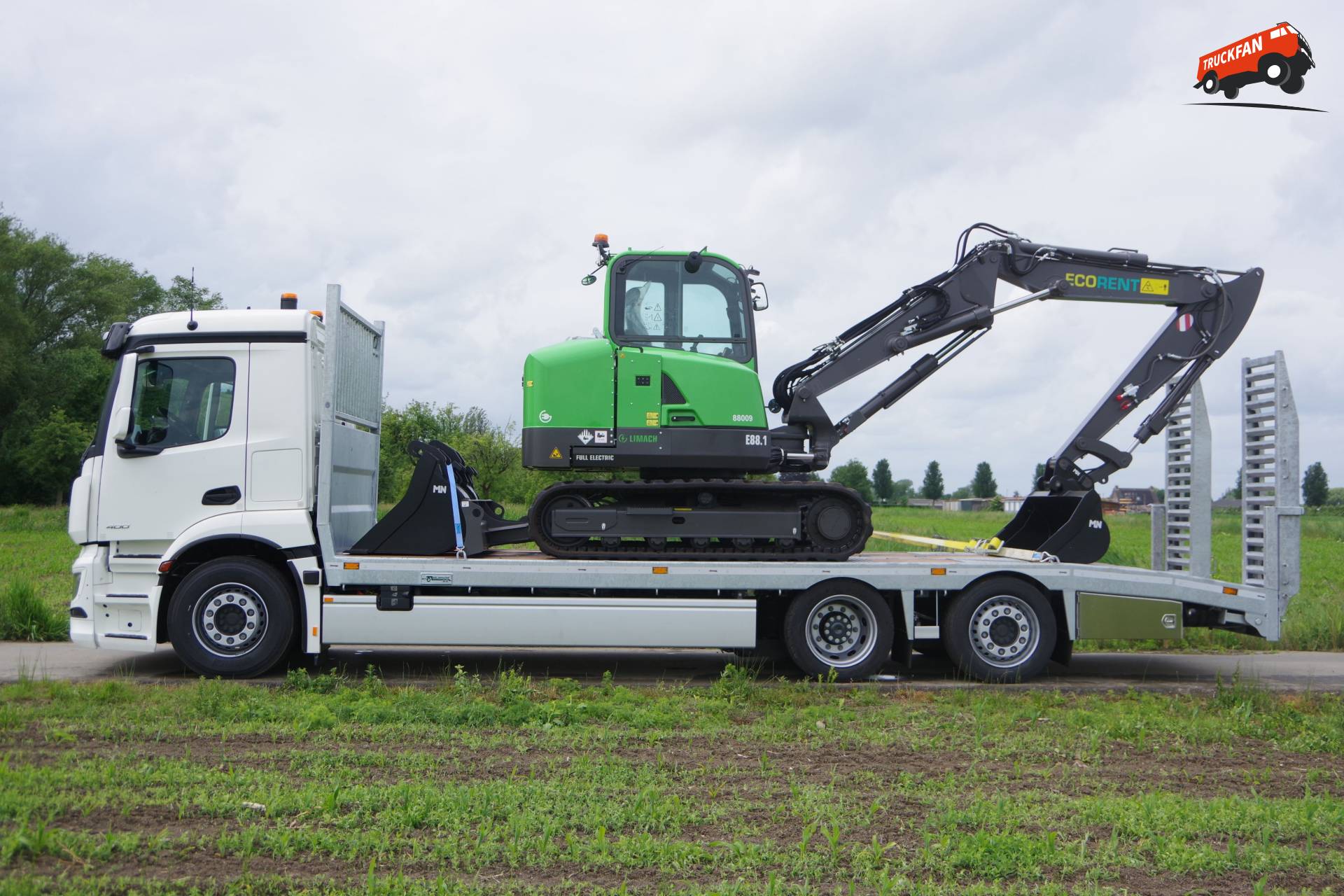 Mercedes-Benz eActros