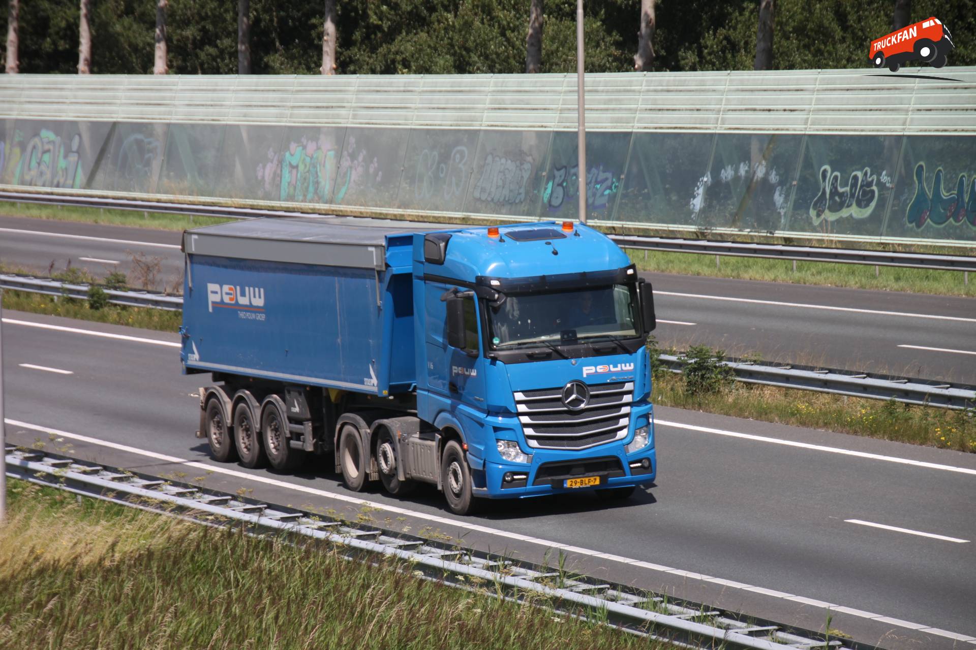 Mercedes-Benz Actros