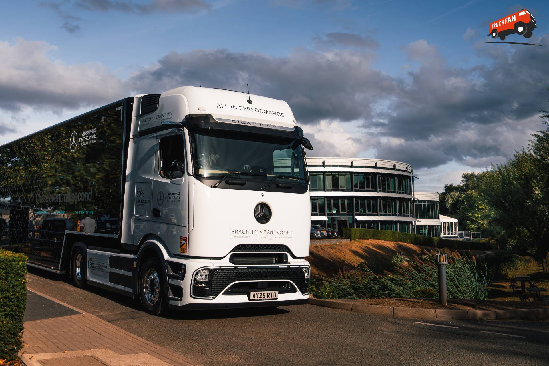 Mercedes-Benz eActros