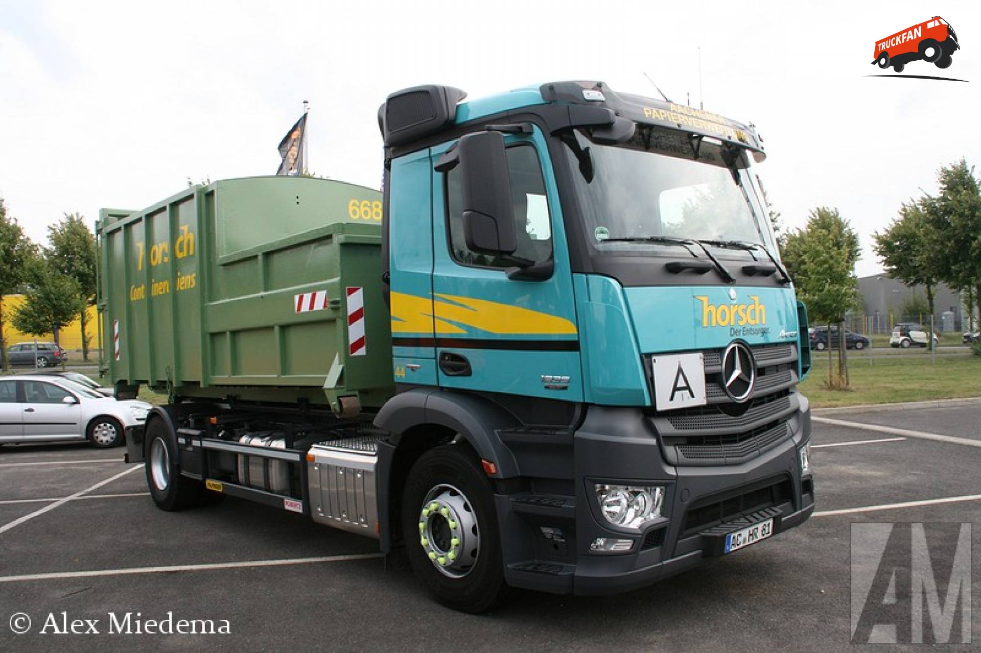 Würo Papierverwertung Gmbh & Co. Kg Foto Mercedes-Benz Antos van Aachener Papierverwertung